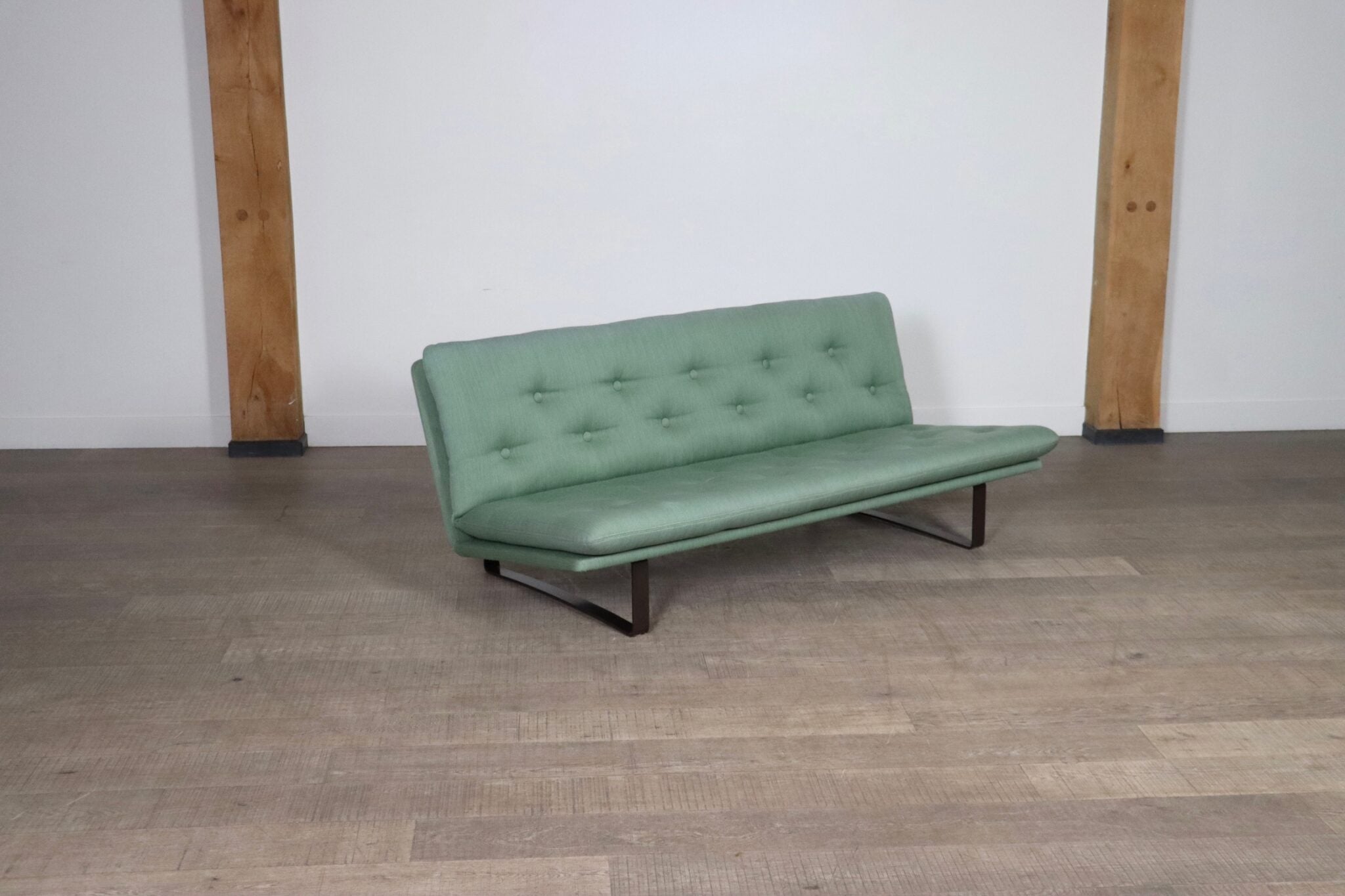 Kho_Liang_Ie_C684_three_seater_sofa_for_Artifort,_1968