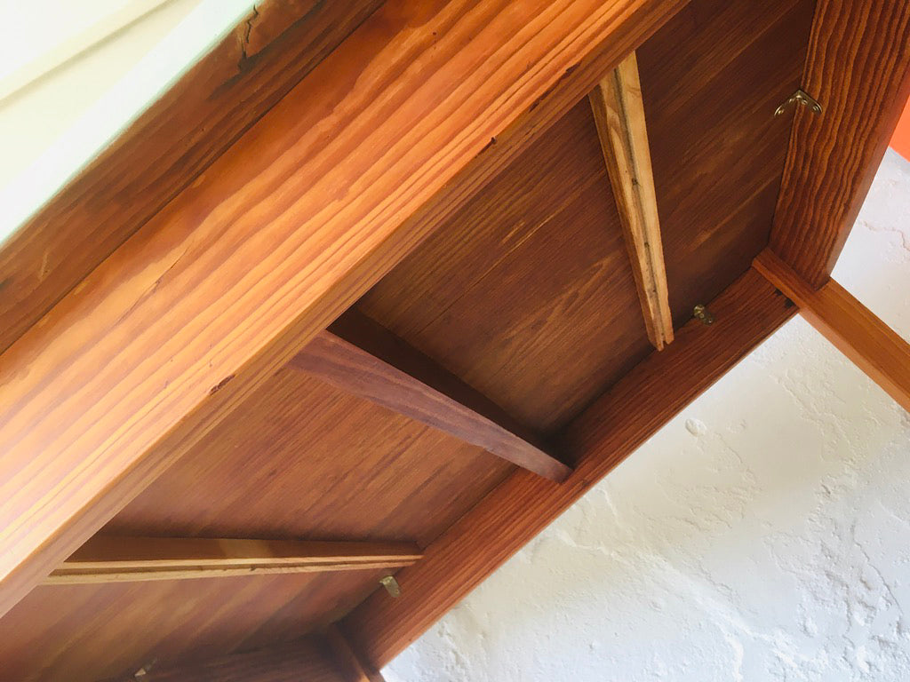 Kitchen_Table_with_Pastel_Green_Top,_1960s