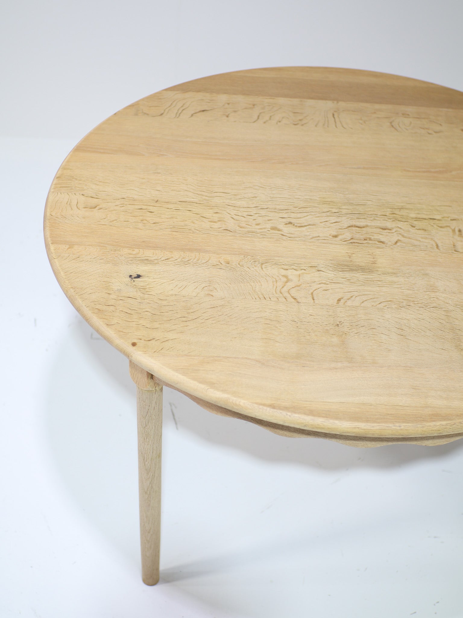 Kjaernulf_extendable_dining_table_in_oak,_Danish_vintage
