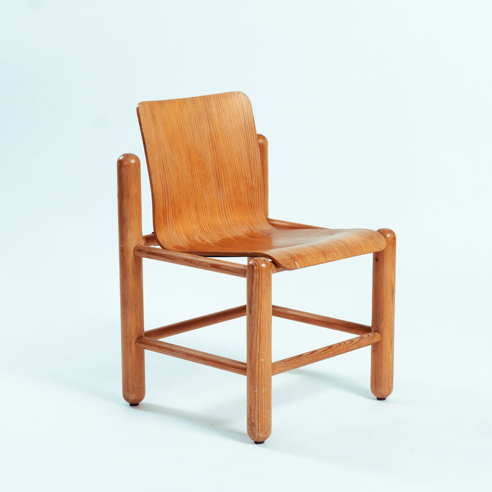 Set_of_2_Brutalist_Wooden_Chairs_by_Knud_Friis_and_Elmar_Moltke_Nielsen,_1970s,_Denmark