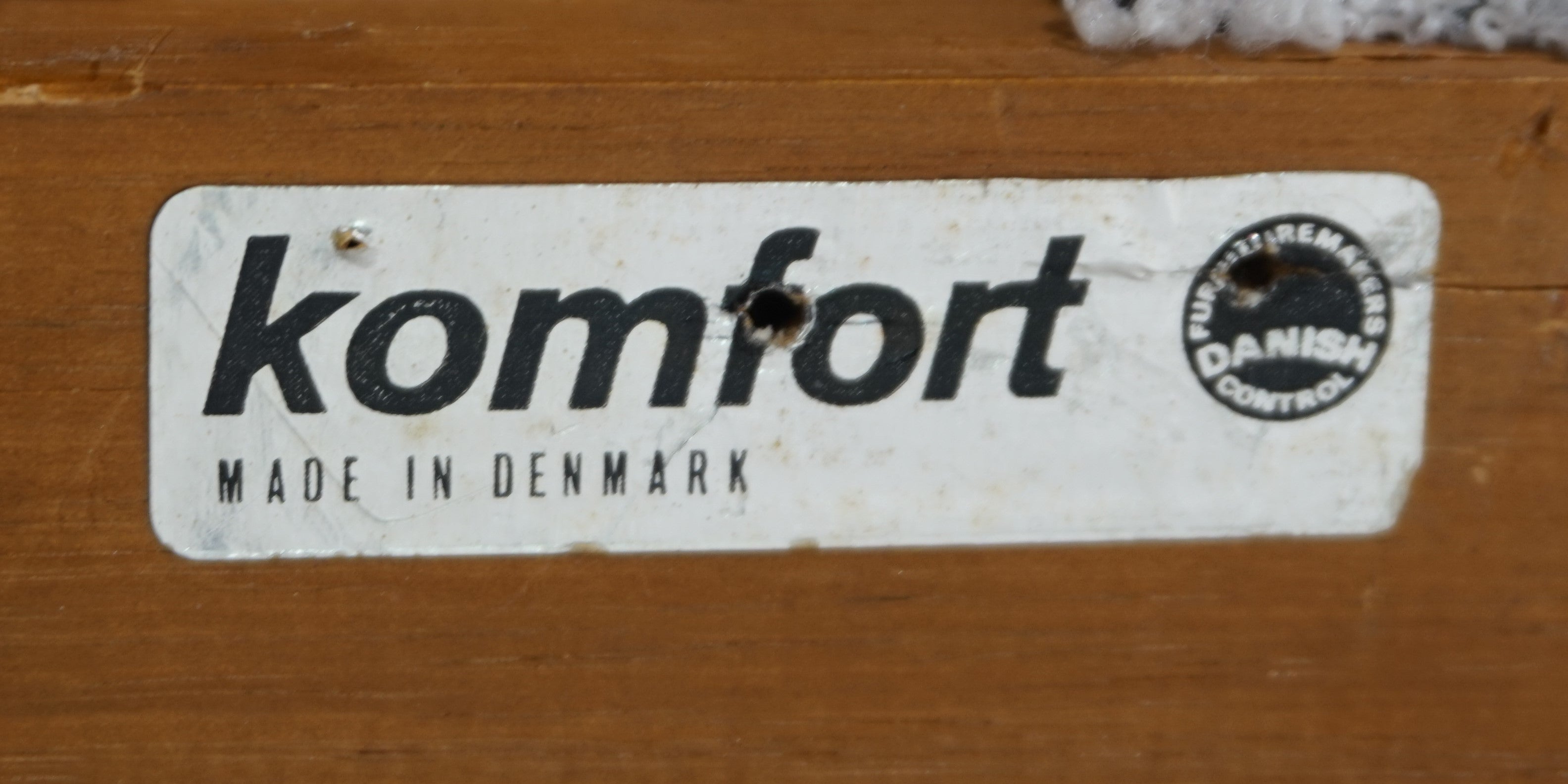Komfort_teak_armchair_by_Arne_Wahl_Iversen,_1960