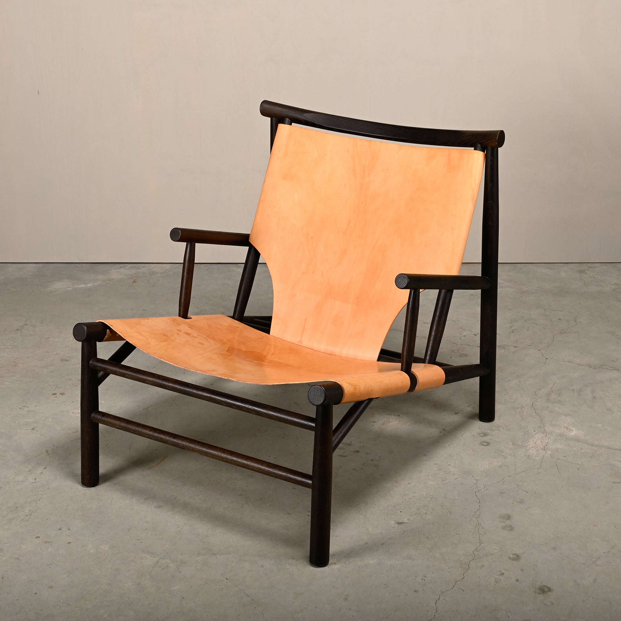Norr11_Samurai_Lounge_Chair_in_Oak_and_Saddle_Leather,_Denmark