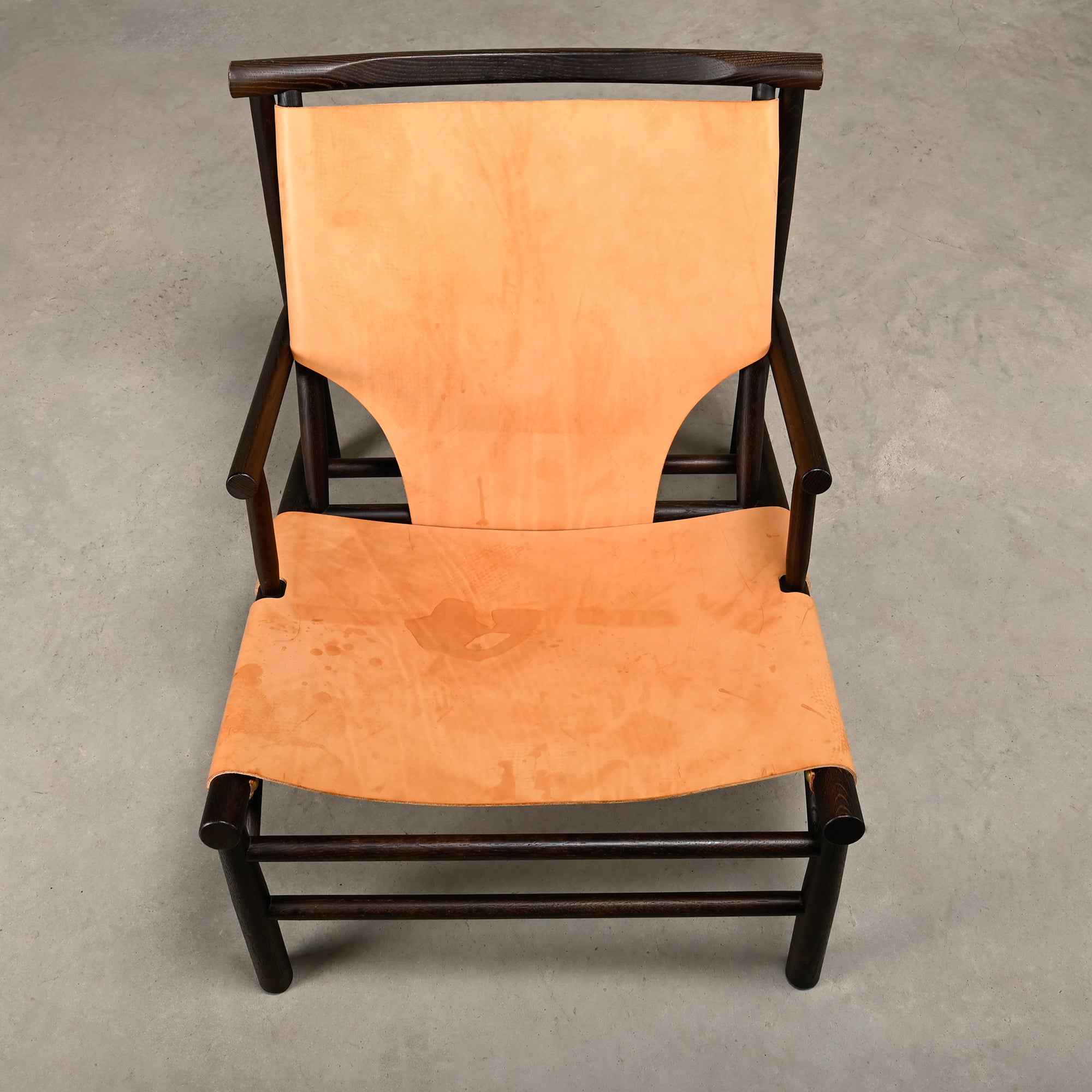 Norr11_Samurai_Lounge_Chair_in_Oak_and_Saddle_Leather,_Denmark