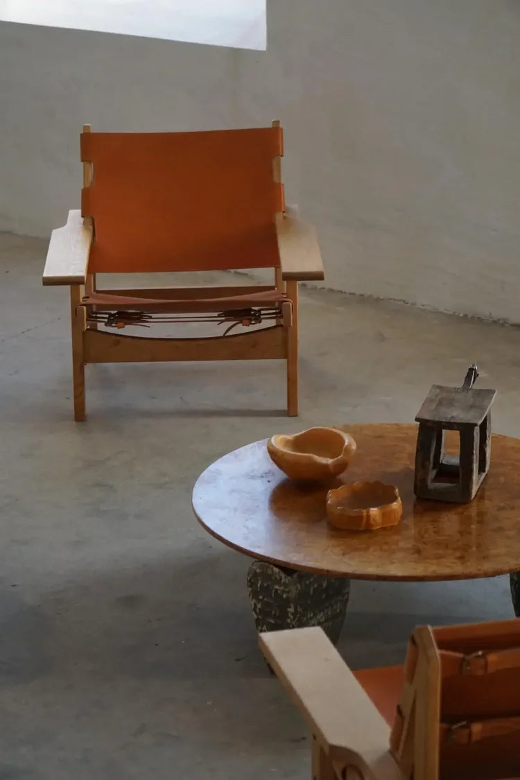 Kurt_Østervig_Hunting_Chair_in_Oak_and_Leather,_Denmark_1960s