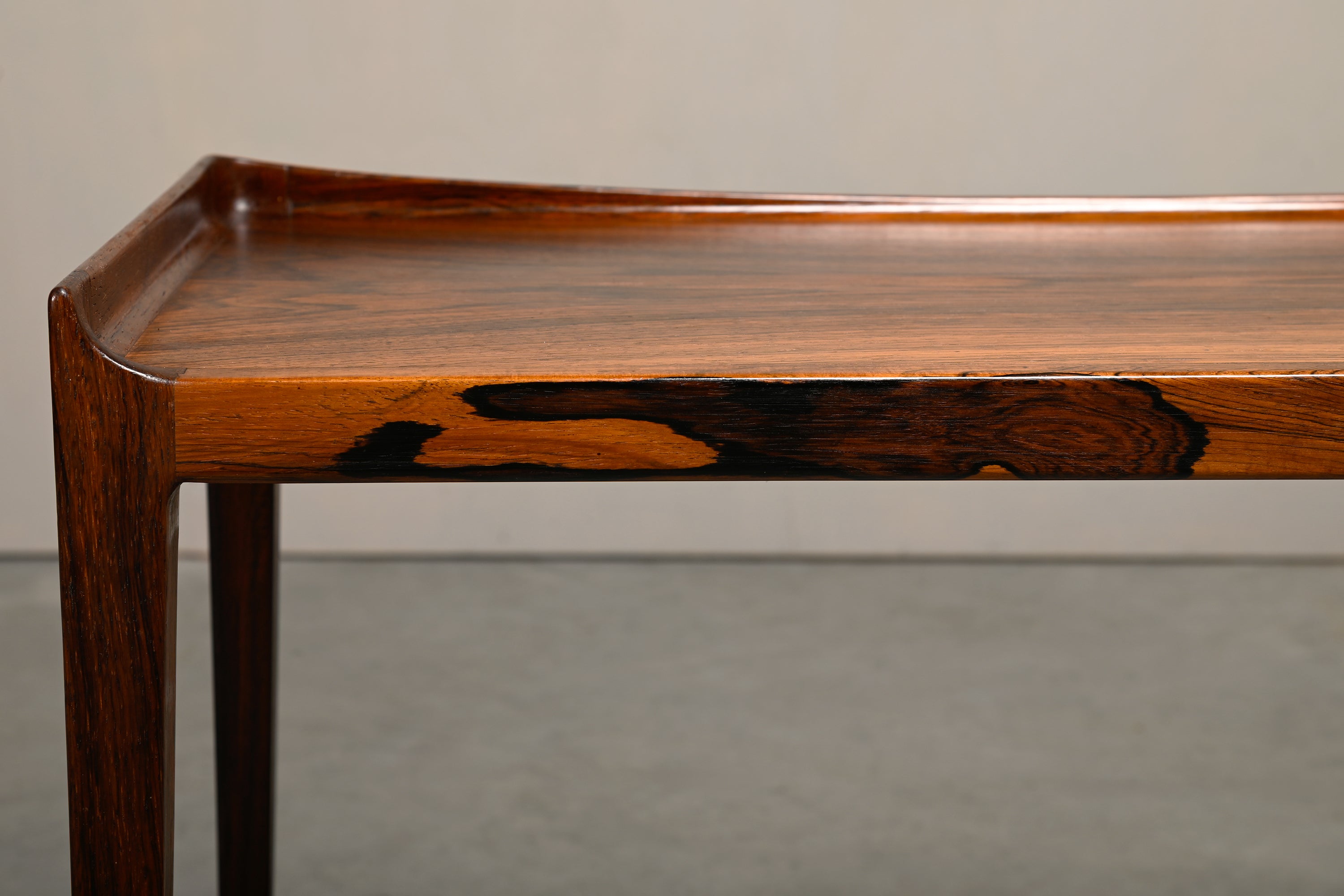 Set_of_3_Nesting_Side_Tables_by_Kurt_Østervig_for_Jason_Møbler,_Rosewood,_Denmark_1958
