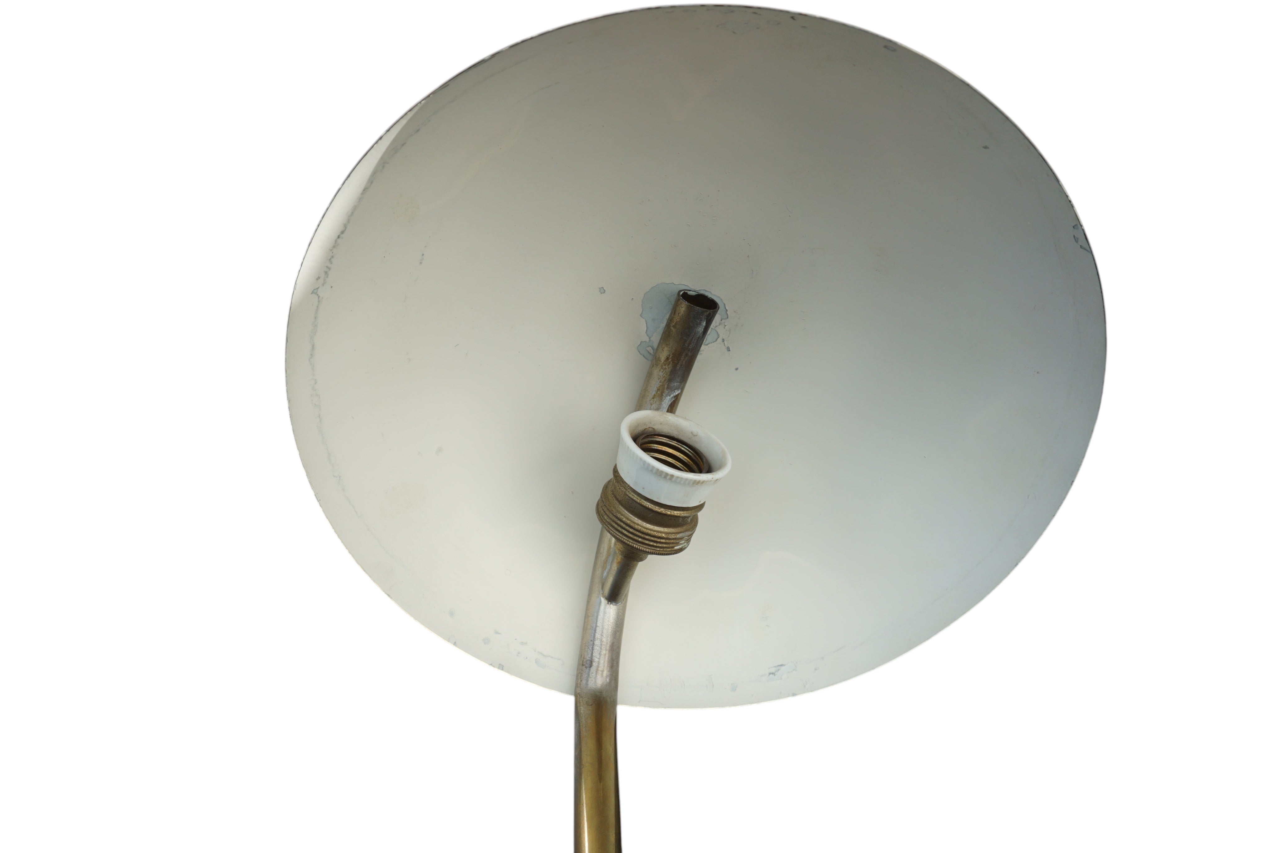 Early_Modernist_Desk_Lamp_by_KMD_Daalderop_Attributed_to_Kurt_Versen,_Dutch_Bauhaus_Industrial_Lighting,_1930s