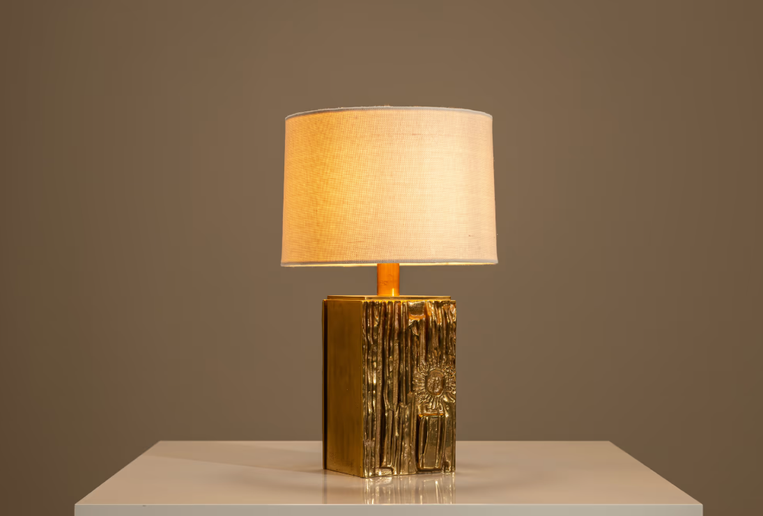 'Lalla'_Table_Lamp_in_Brass_by_Luciano_Frigerio,_Italy_1970s
