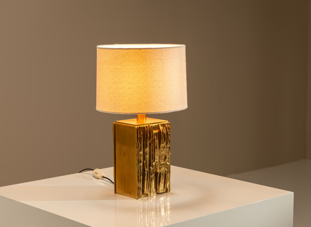 'Lalla'_Table_Lamp_in_Brass_by_Luciano_Frigerio,_Italy_1970s