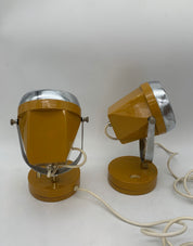 Set_of_2_Space_Age_Table_Lamps_Attributed_to_Reggiani,_Mustard_Yellow_Metal_Spotlights,_Italian_Design,_1970s