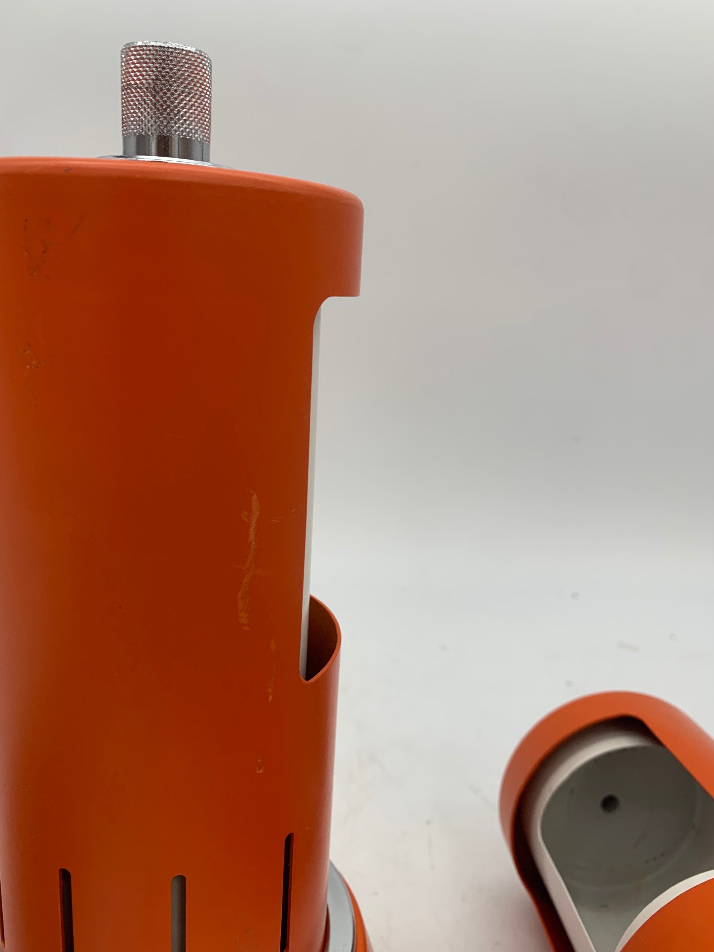 Set_of_2_Space_Age_Table_Lamps_in_Orange_Metal,_Italian_Modern_Design,_1970s