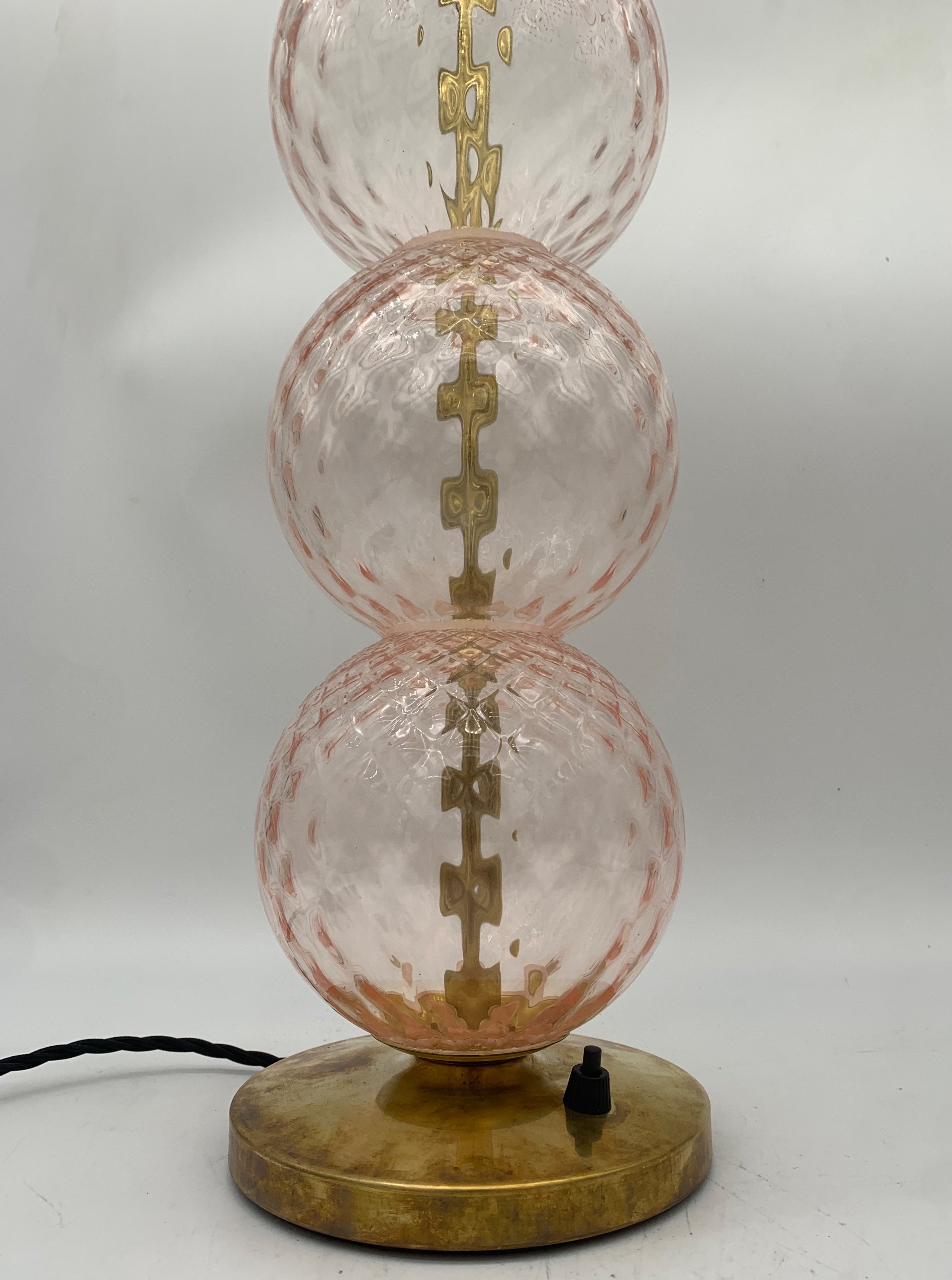 Set_of_2_Vintage_Table_Lamps_in_Pink-Tinted_Textured_Glass_and_Brass,_Italy