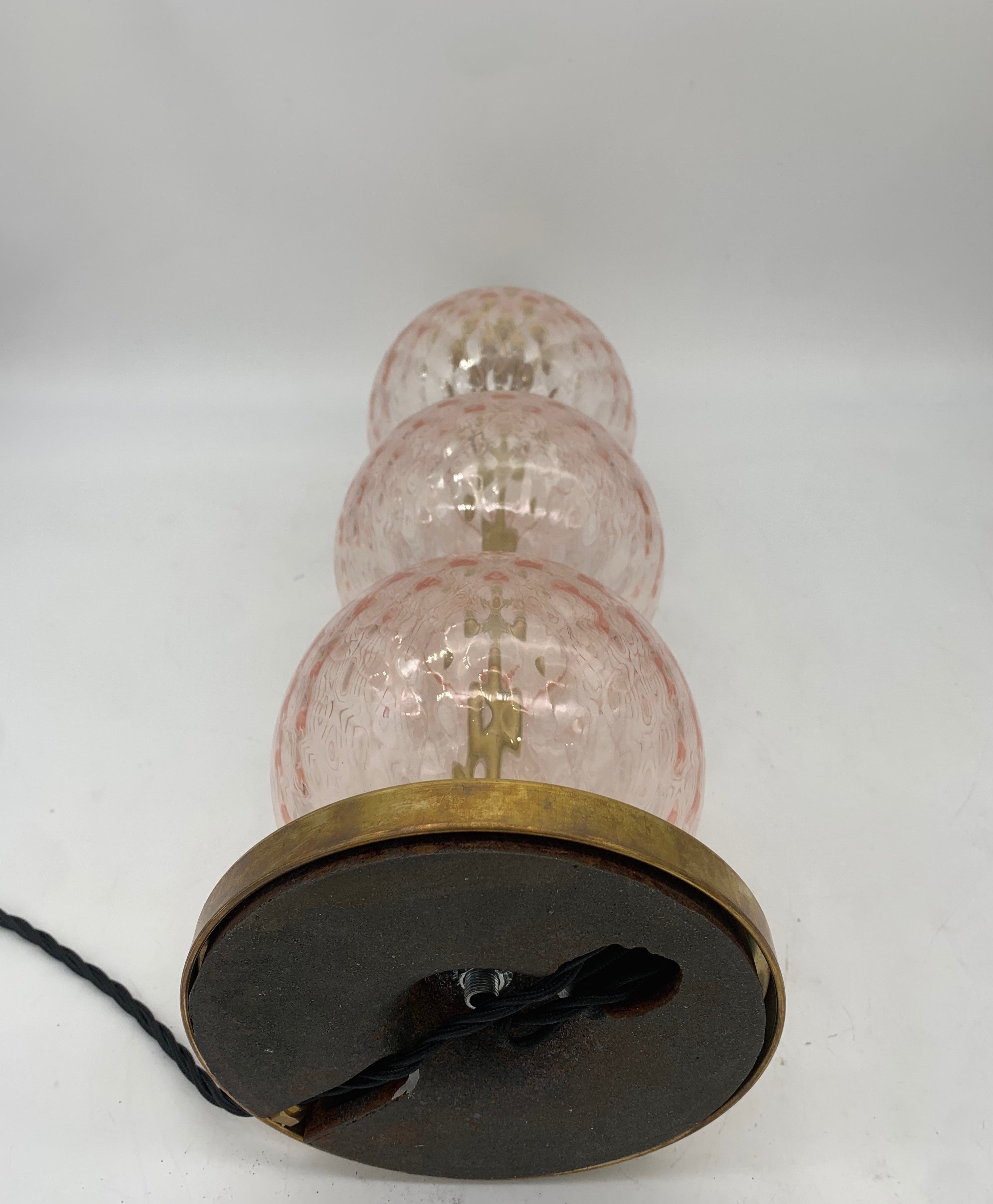 Set_of_2_Vintage_Table_Lamps_in_Pink-Tinted_Textured_Glass_and_Brass,_Italy