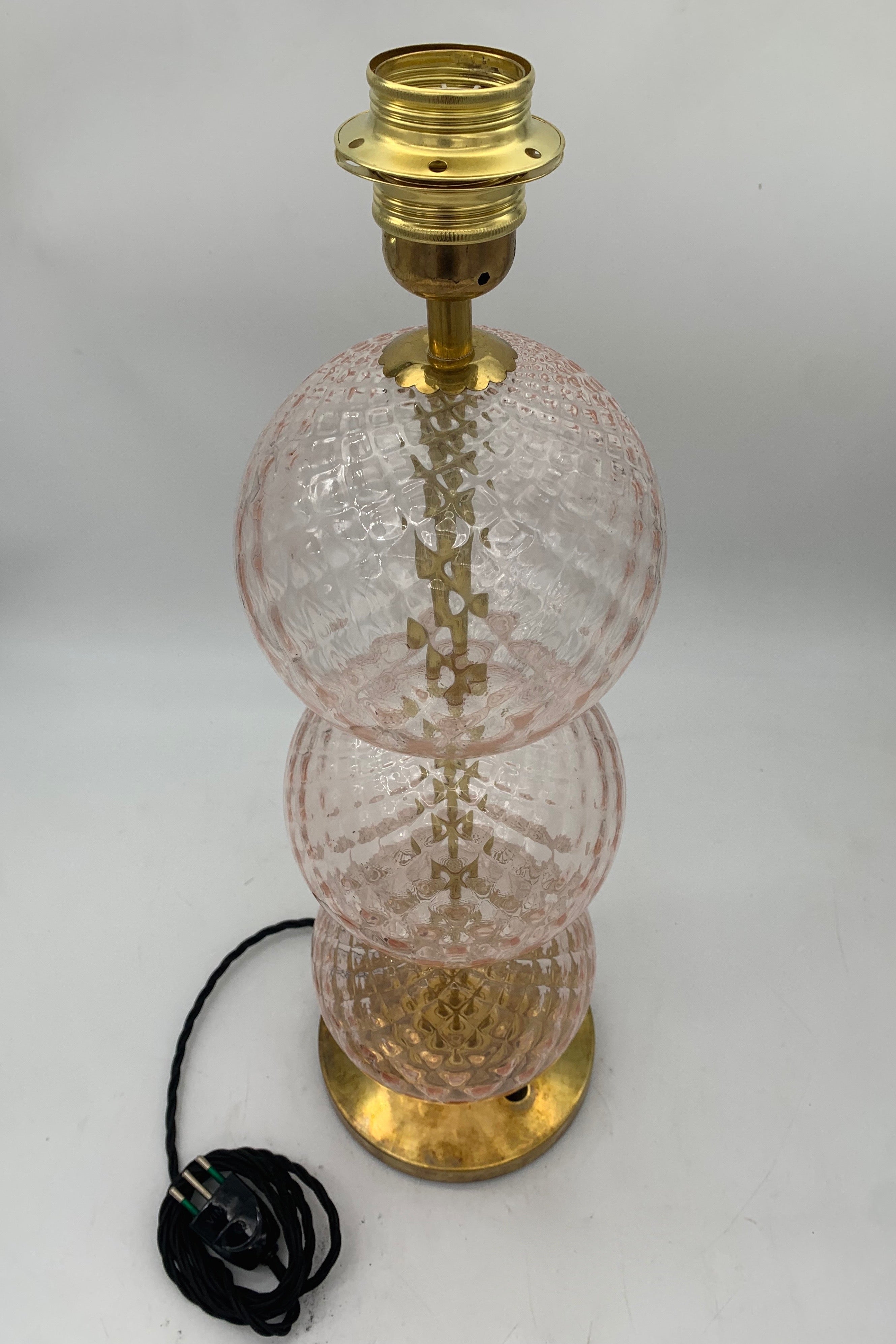 Set_of_2_Vintage_Table_Lamps_in_Pink-Tinted_Textured_Glass_and_Brass,_Italy