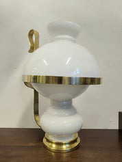 Lampada_in_ottone_e_vetro_opalino_di_Vecchia_Marina,_1950