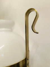 Lampada_in_ottone_e_vetro_opalino_di_Vecchia_Marina,_1950