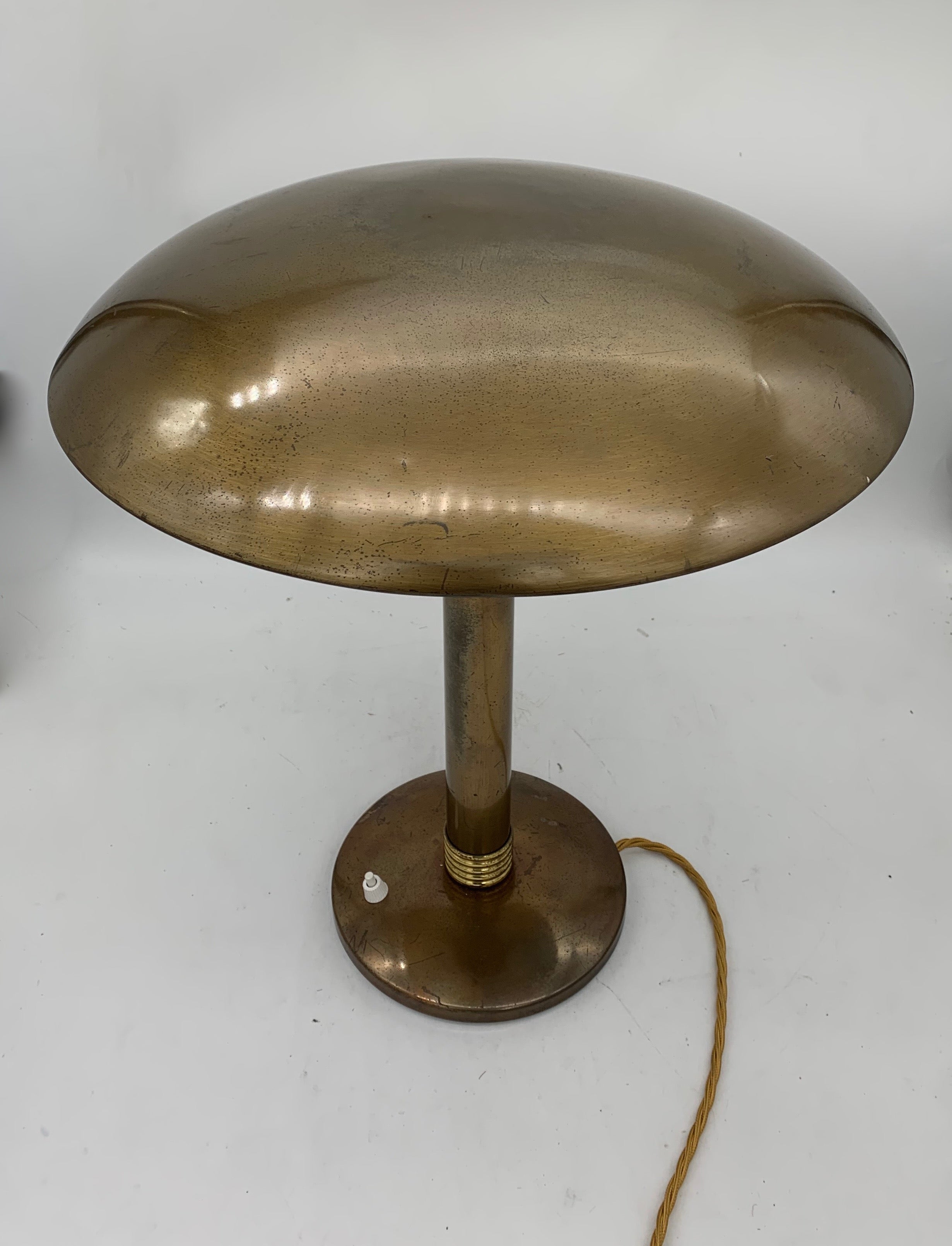 Sciolari_Brass_Table_Lamp,_Italian_Mid_Century_Modern_Lighting,_circa_1940s