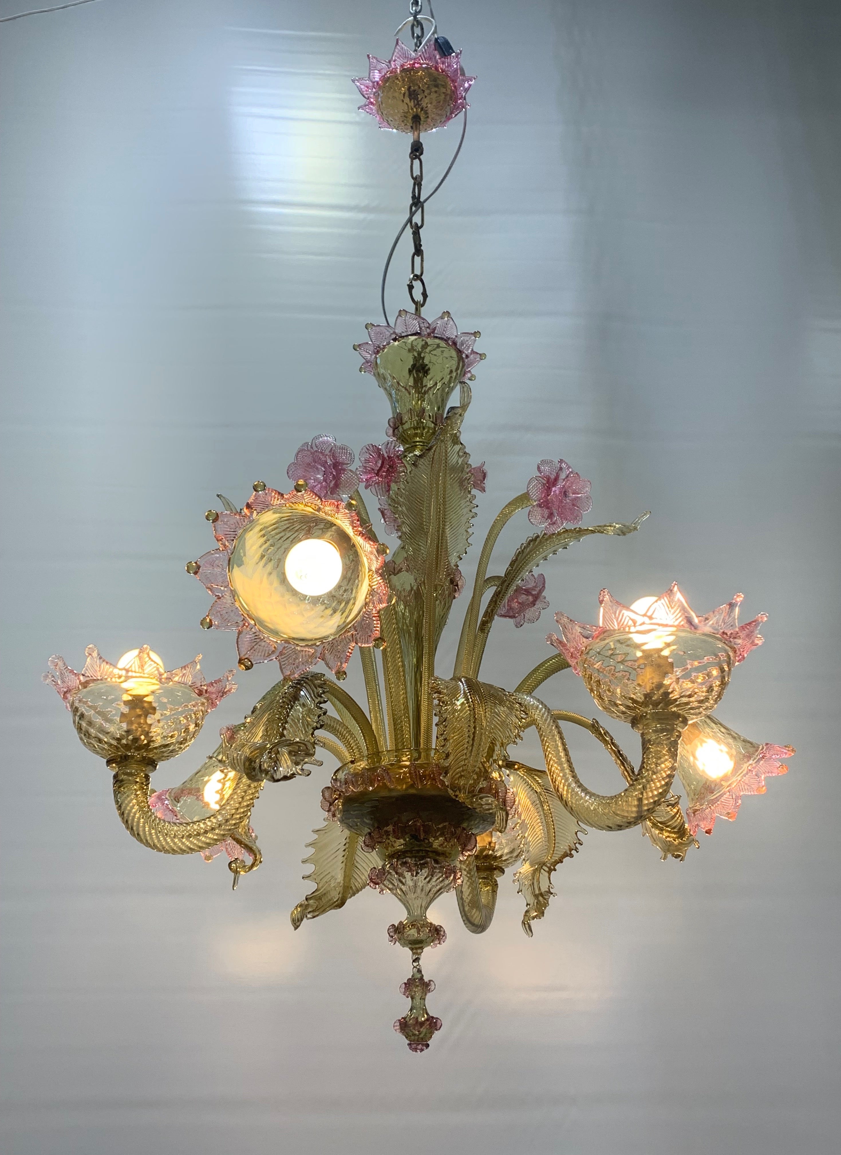 Cesare_Toso_Attributed_Murano_Glass_6_Light_Floral_Chandelier,_Italy