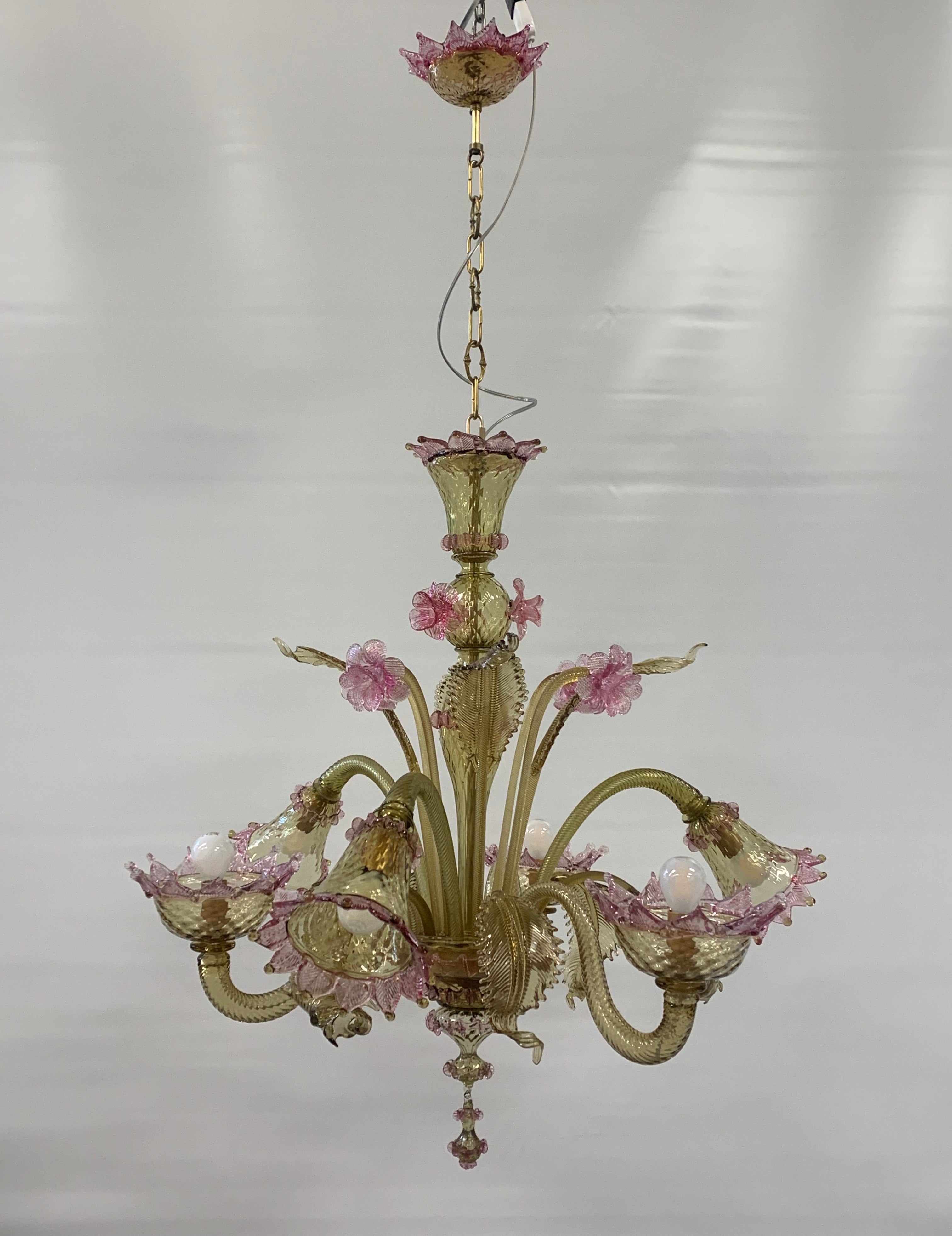 Cesare_Toso_Attributed_Murano_Glass_6_Light_Floral_Chandelier,_Italy