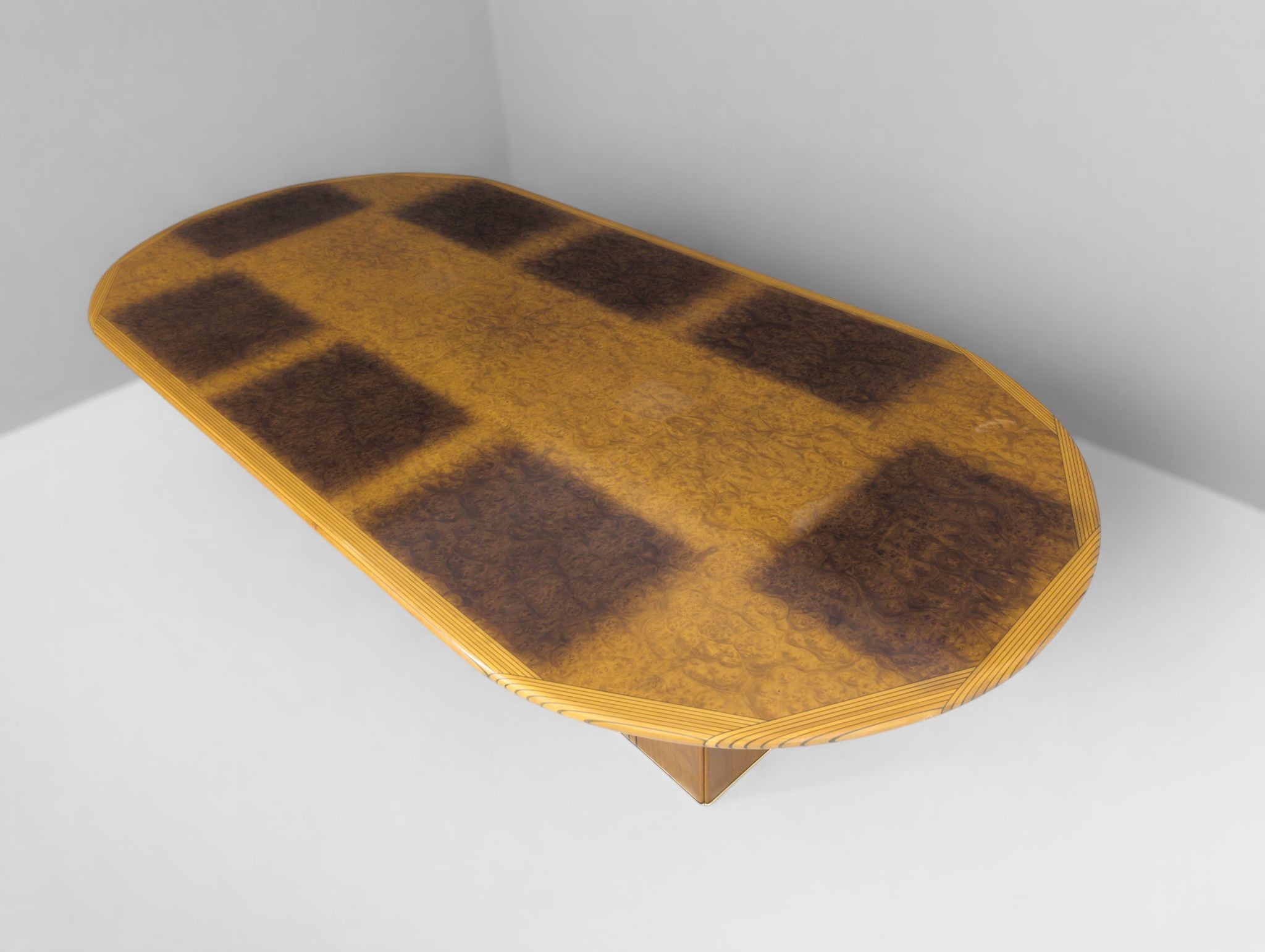 Large_Africa_Table_by_Afra_&_Tobia_Scarpa_for_Maxalto,_1970s