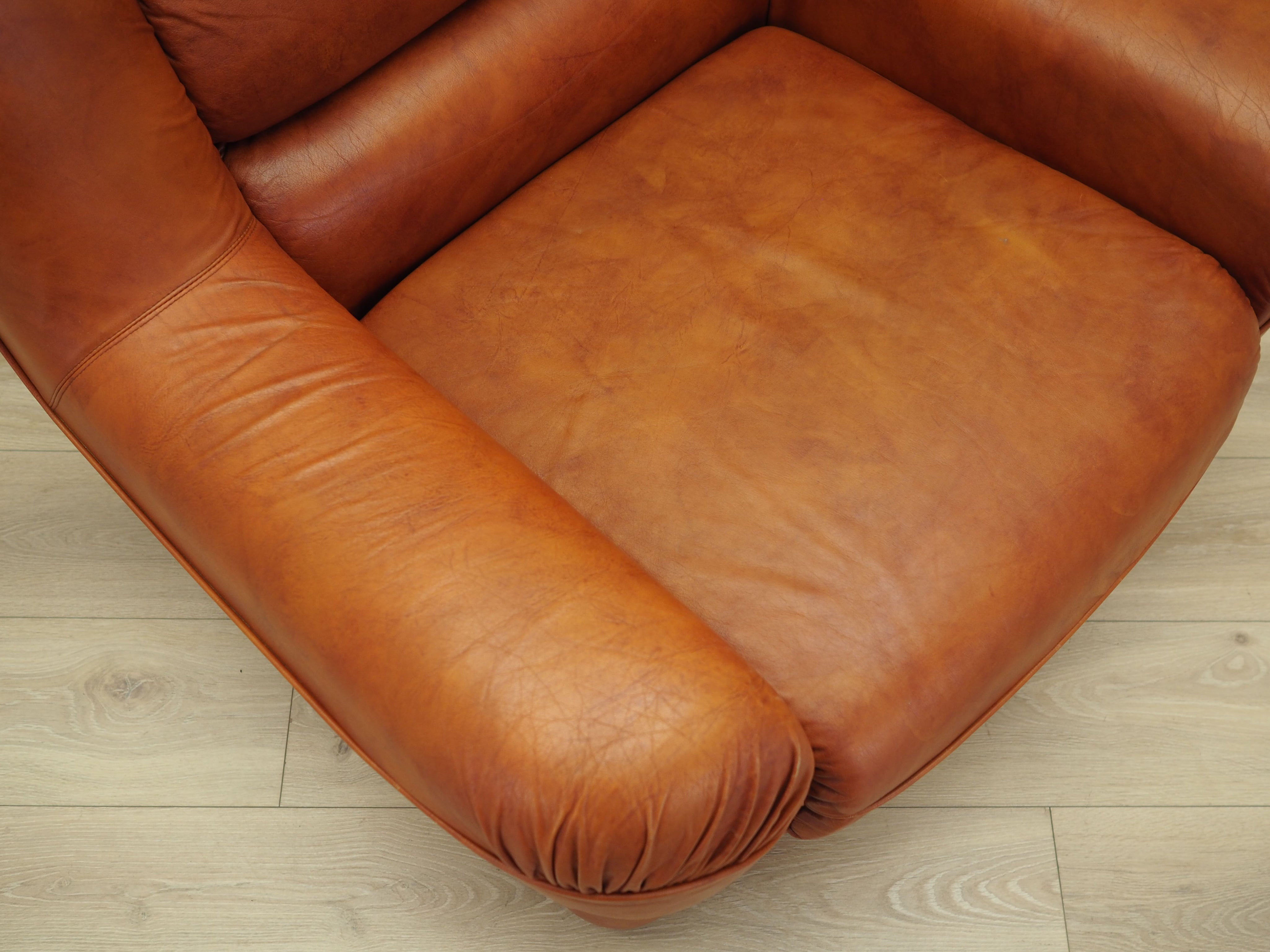 Large_Armchair,_Mimo_Padova,_Orange_Upholstery,_1970s,_Italy