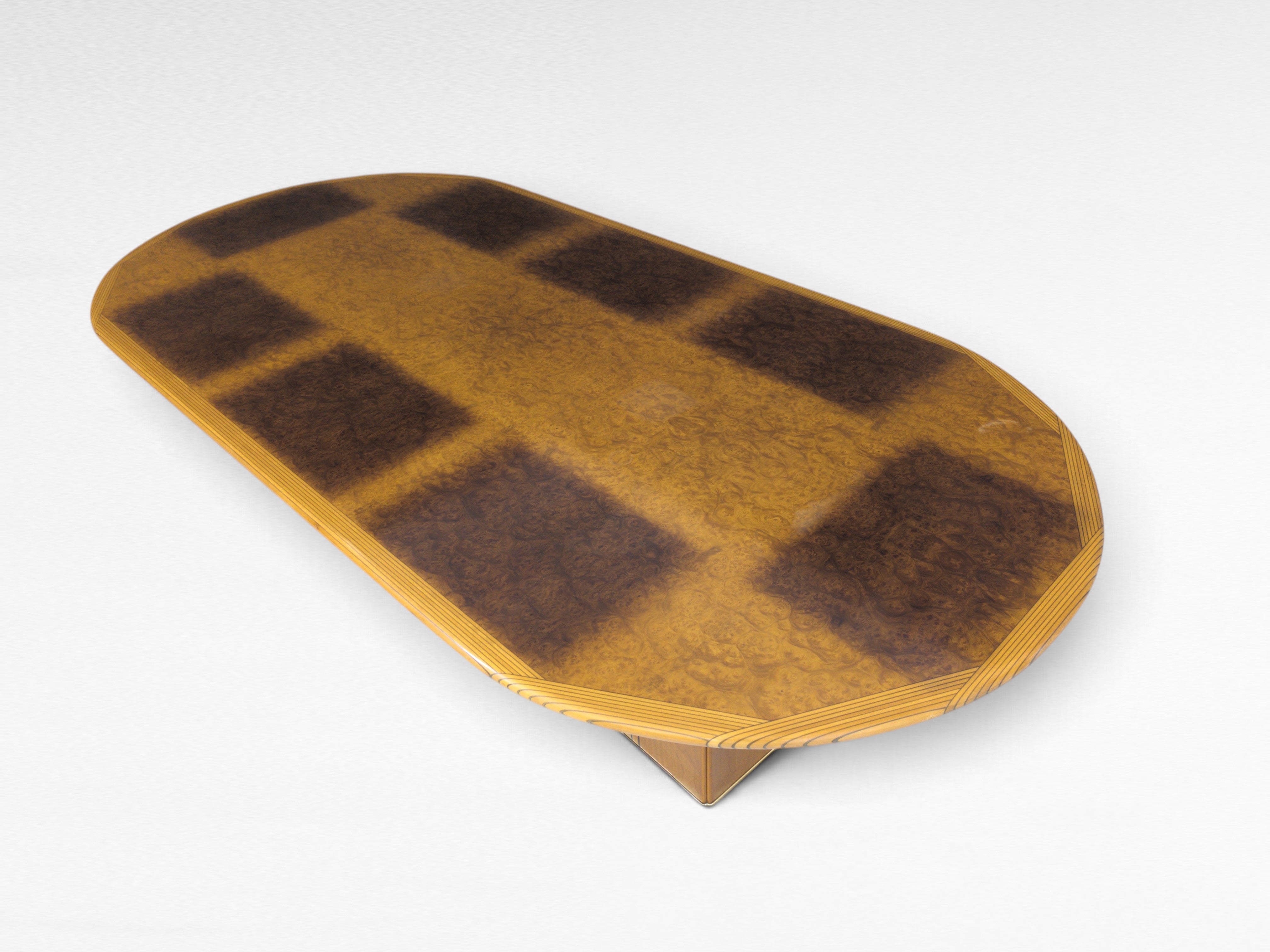 Afra_&_Tobia_Scarpa_Africa_Series_Large_Oval_Dining_Table_for_Maxalto_in_Burlwood_and_Solid_Wood,_Italy,_1970s