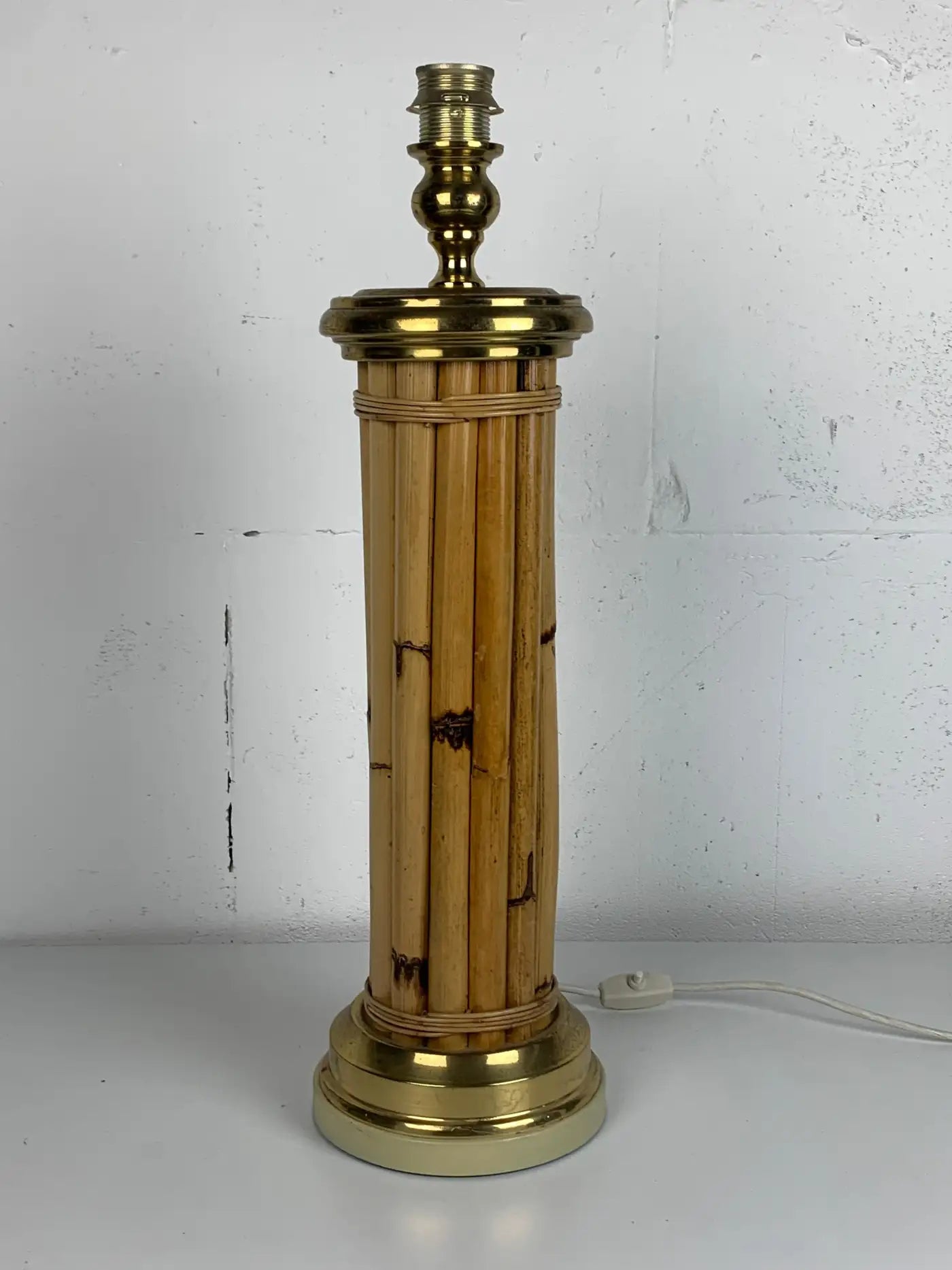 Large_Brass_and_Bamboo_Table_Lamp_by_Leola_Design,_1960s,_Germany