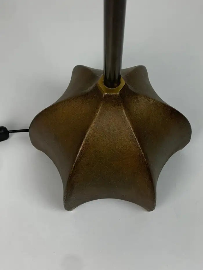 Large_Bronze_Brutalist_Table_Lamp_by_Jan_des_Bouvrie_for_Qasar,_1990s,_Netherlands