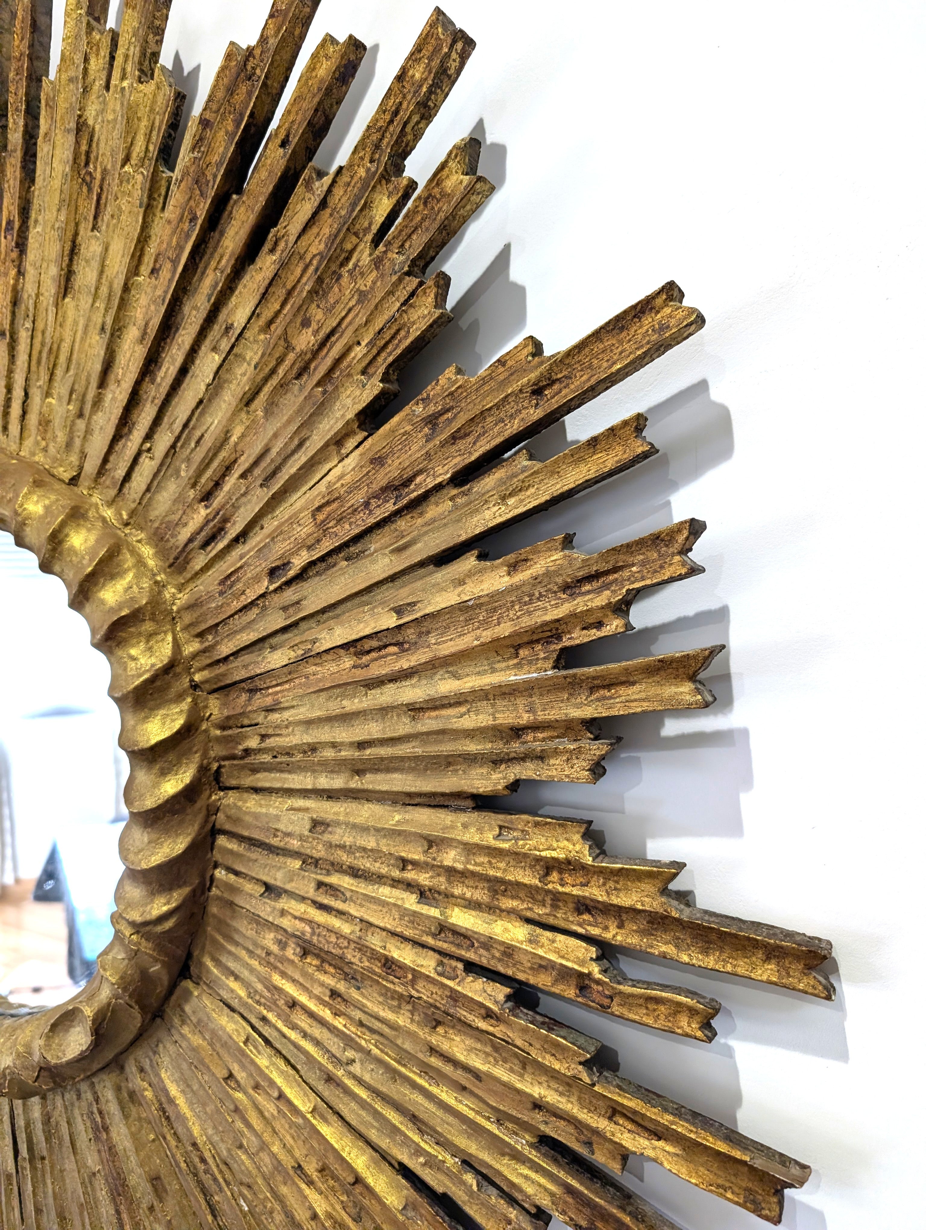 Large_Mid-Century_Gilt_Wood_Sunburst_Wall_Mirror,_Europe,_1950s
