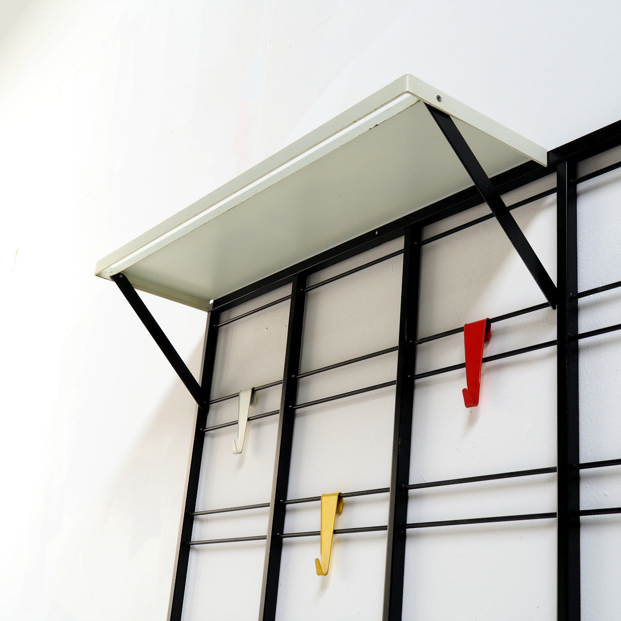 Large_Modernist_Metal_Coat_Rack_by_Pilastro_with_Colorful_Hooks