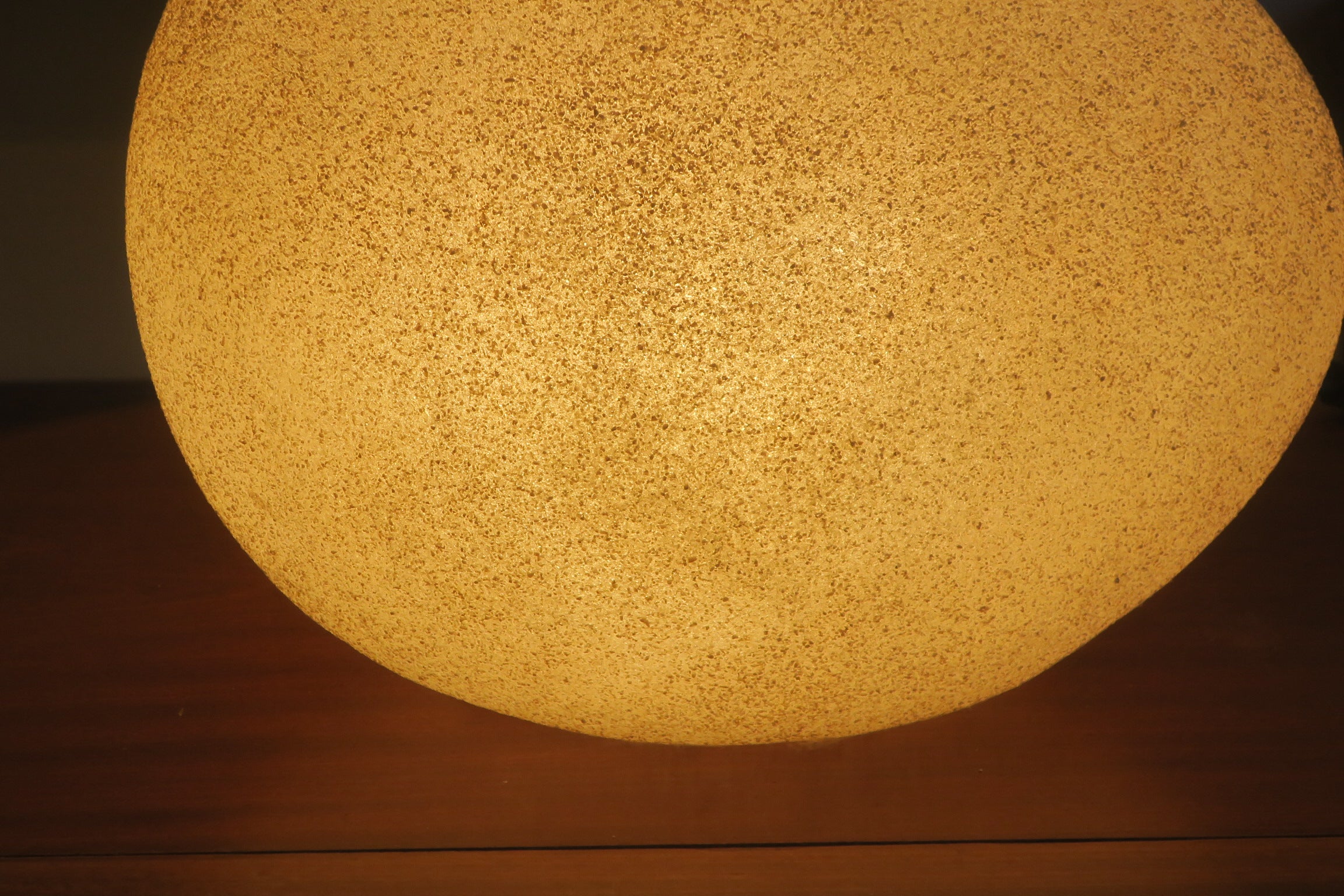 André_Cazenave_Moon_Rock_Fiberglass_Lamp,_Italy_1960s
