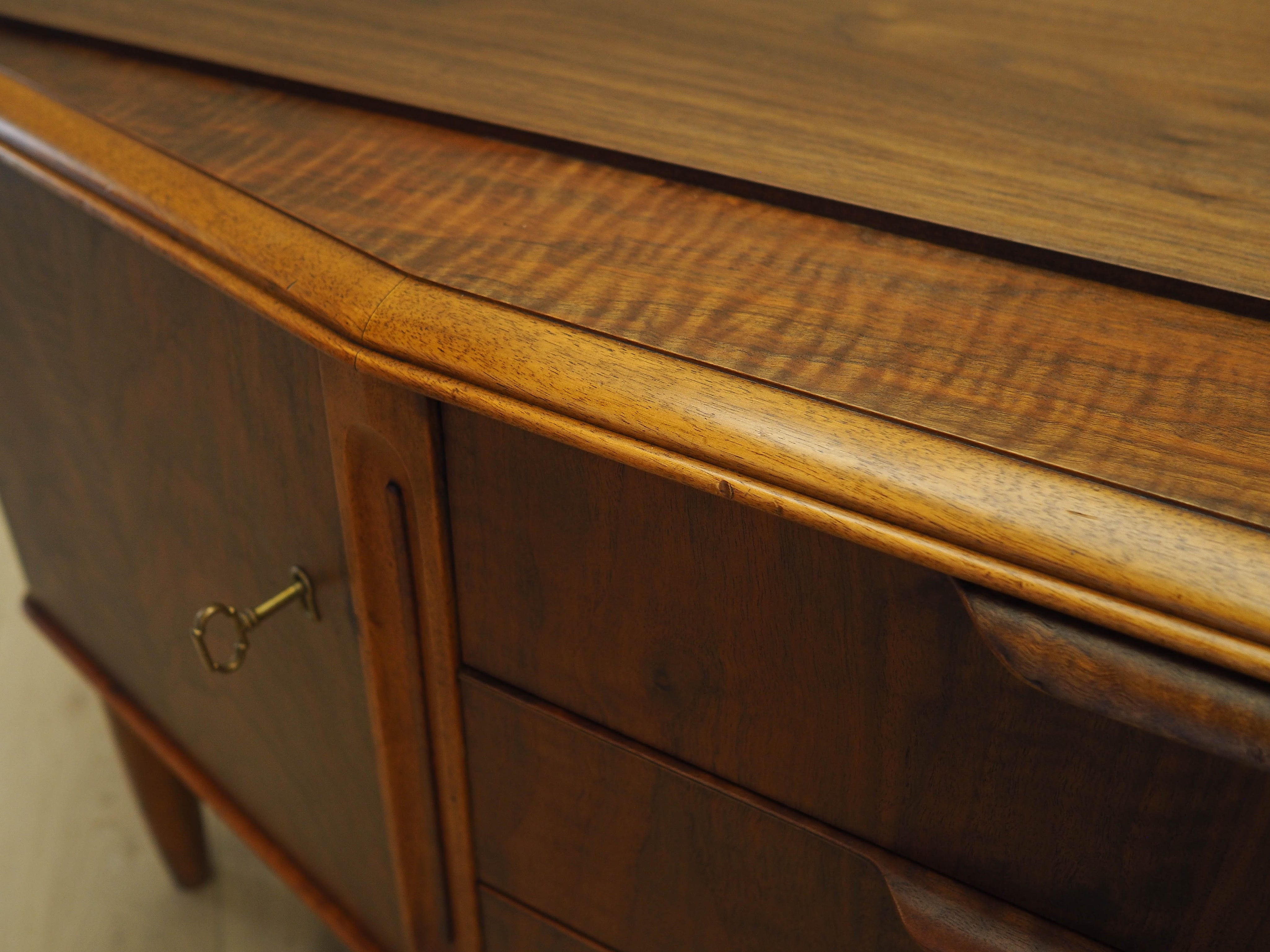 Large_Sideboard,_Walnut,_1960s,_Denmark