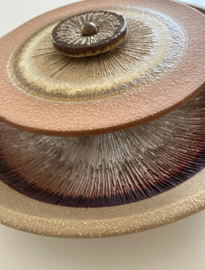 Stoneware_wall_lamp_by_Noomi_Backhausen_&_Poul_Brandborg_for_Søholm_Stentøj,_Denmark,_1970s