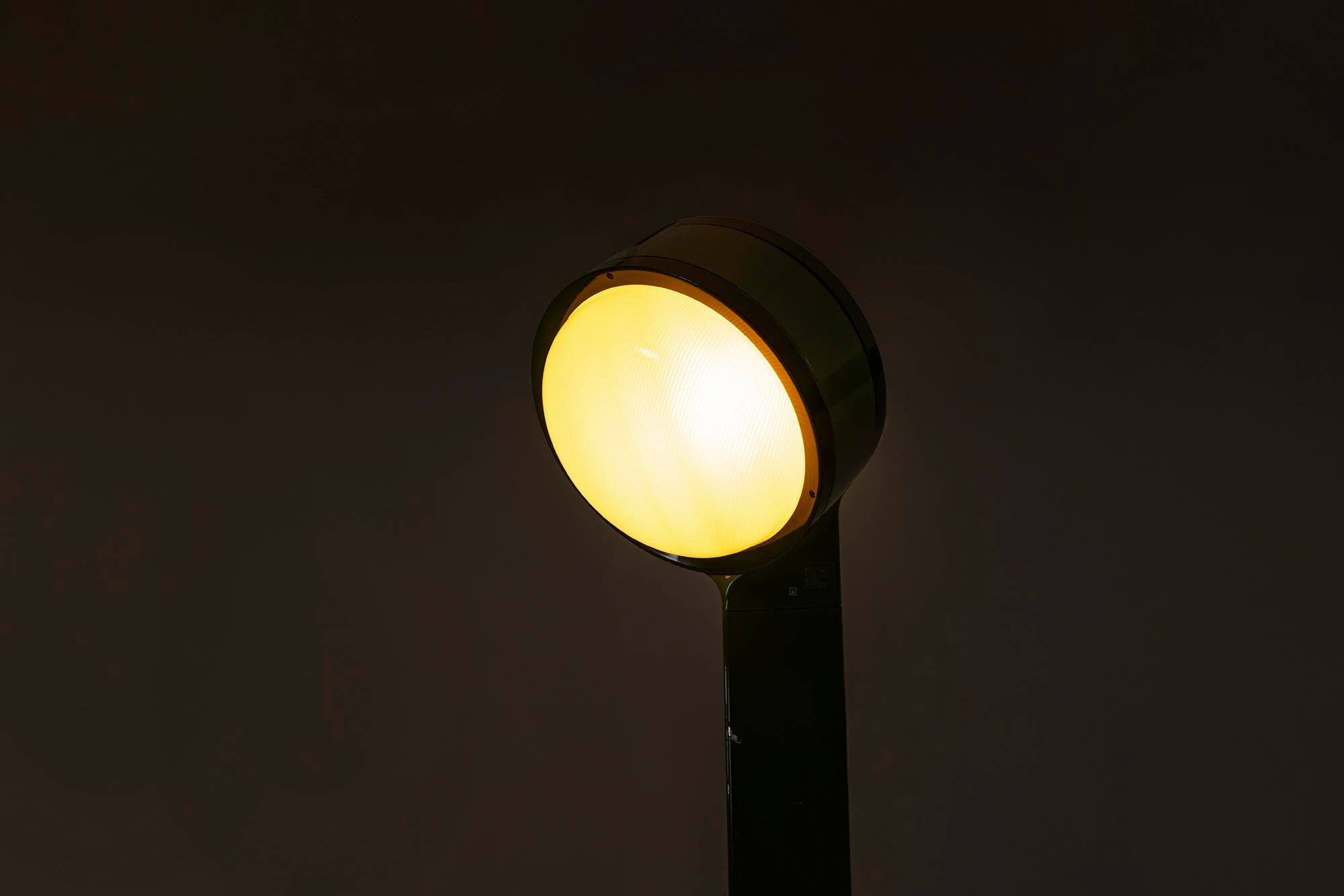 Large_Tamburo_Floorlamp_by_Tobia_Scarpa_for_Flos,_Italy_1970s