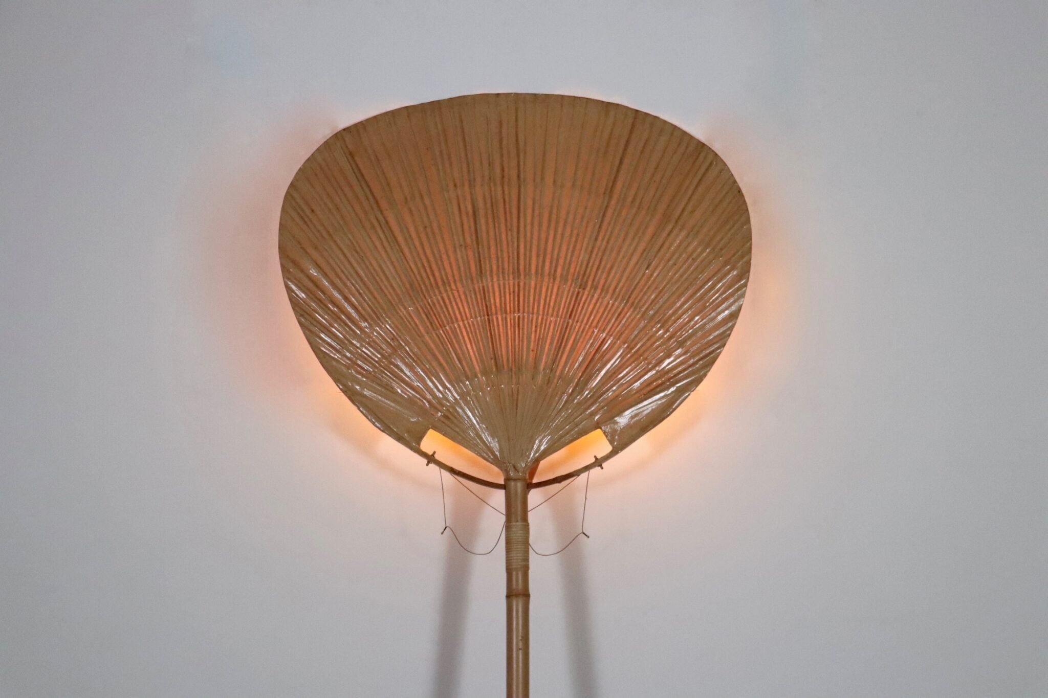 Large_Uchiwa_Floor_lamp_by_Ingo_Maurer_for_M_Design,_Germany_1977