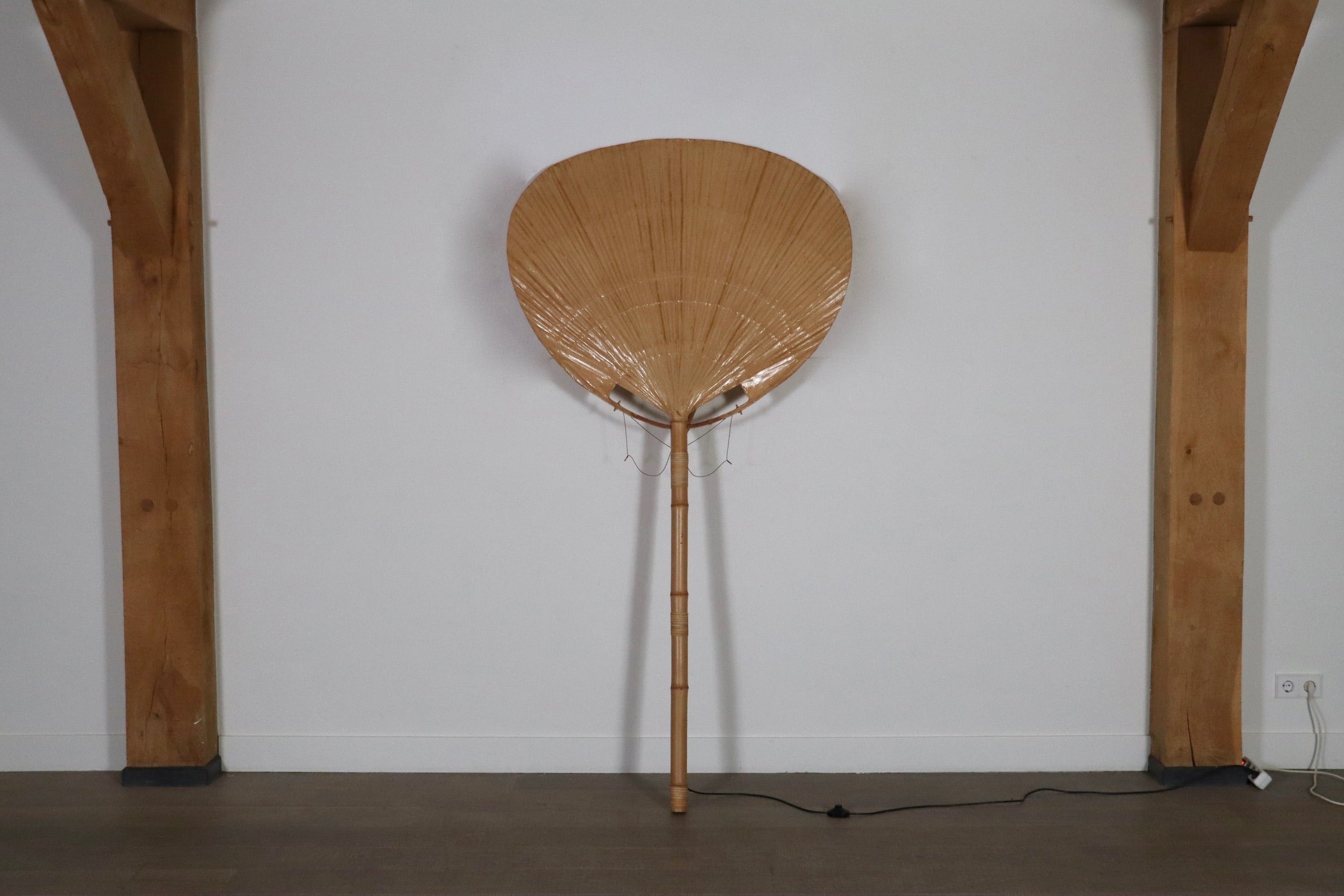 Large_Uchiwa_Floor_lamp_by_Ingo_Maurer_for_M_Design,_Germany_1977