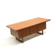 Vintage_Executive_Desk,_1970s,_Europe
