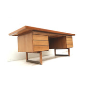 Vintage_Executive_Desk,_1970s,_Europe