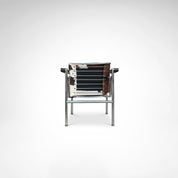 Le_Corbusier_LC1_Pony_Skin_Armchair_for_Cassina,_Italy_1980s