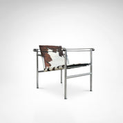 Le_Corbusier_LC1_Pony_Skin_Armchair_for_Cassina,_Italy_1980s