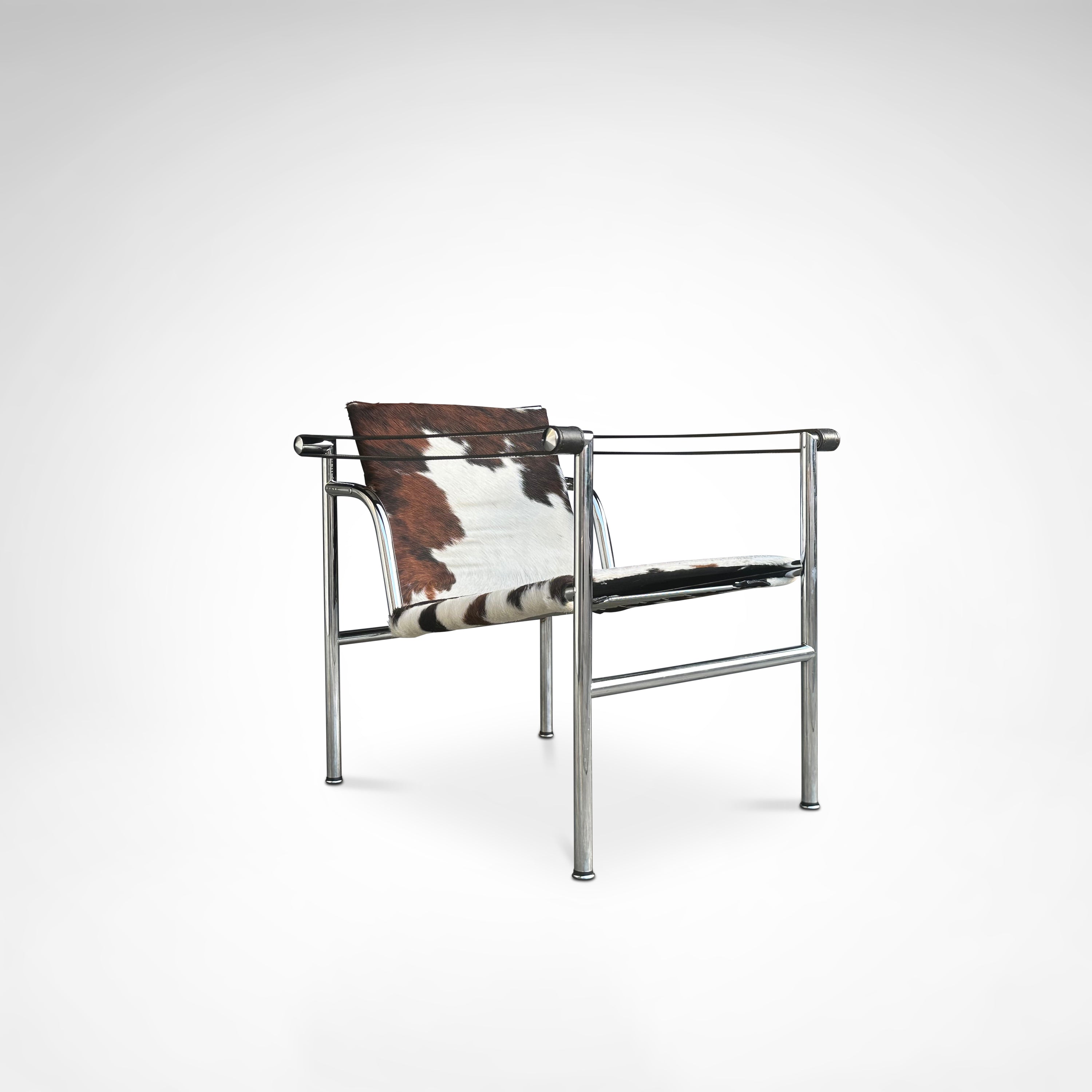 Le_Corbusier_LC1_Pony_Skin_Armchair_for_Cassina,_Italy_1980s