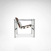 Le_Corbusier_LC1_Pony_Skin_Armchair_for_Cassina,_Italy_1980s