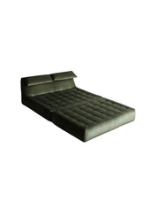 Le_bambole_bed_in_green_velvet_By_Mario_Bellini_for_B&B_Italia,_1970s