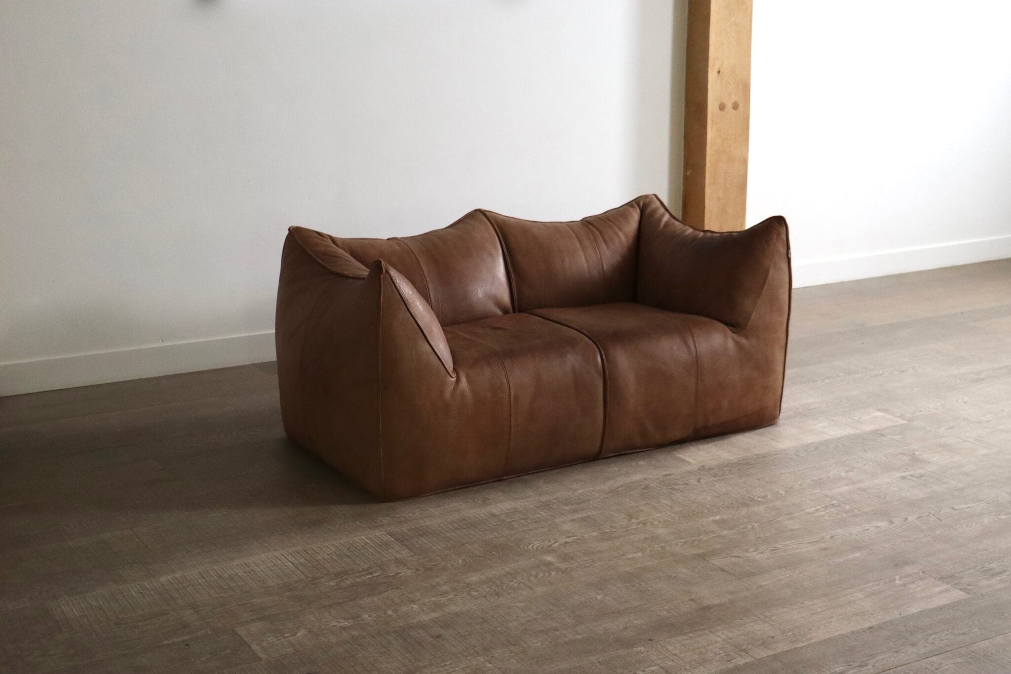 Le_Bambole_Buffalo_Leather_Sofa_by_Mario_Bellini_for_B&B_Italia,_1970s,_Italy