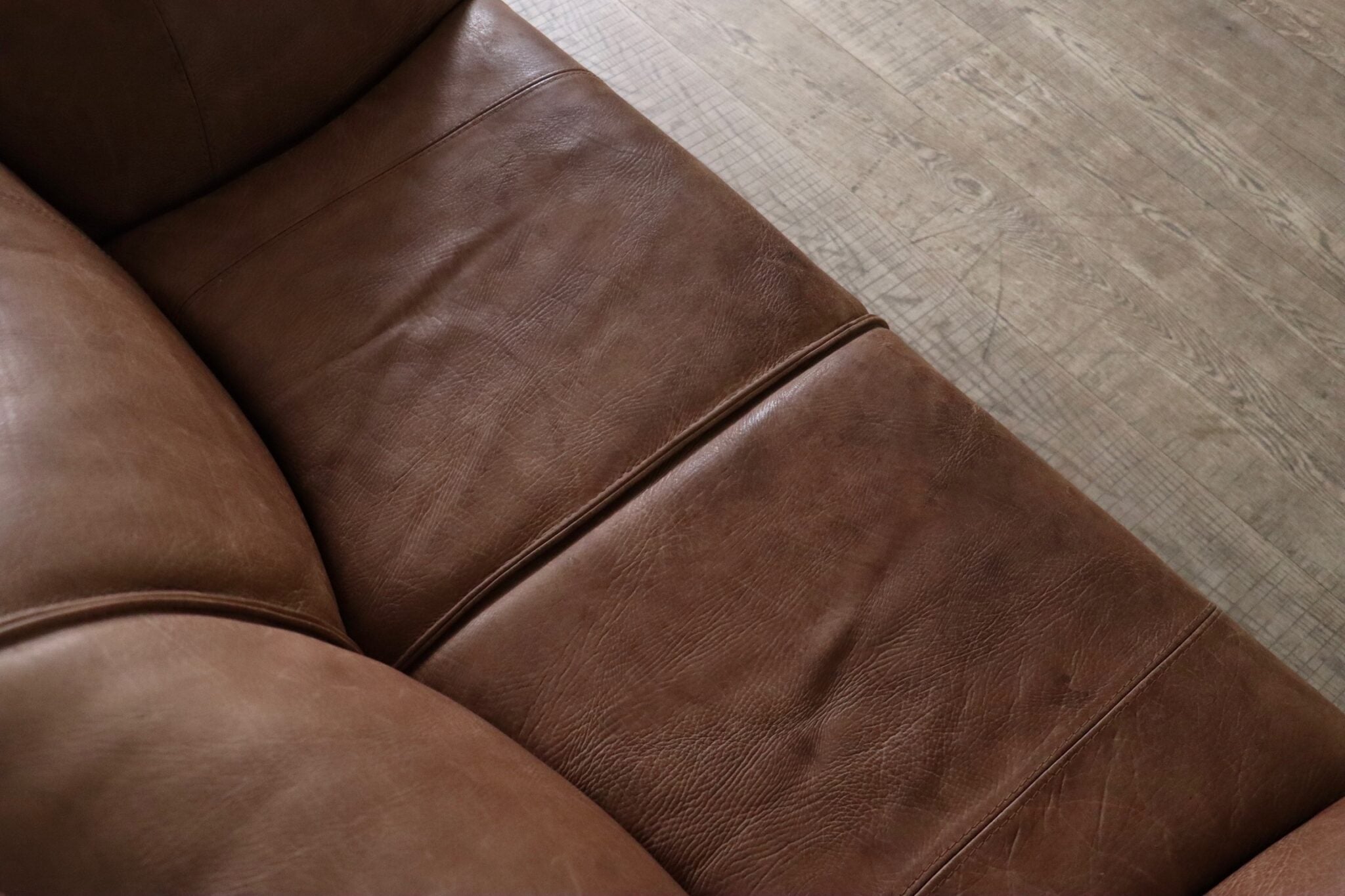 Le_Bambole_Buffalo_Leather_Sofa_by_Mario_Bellini_for_B&B_Italia,_1970s,_Italy