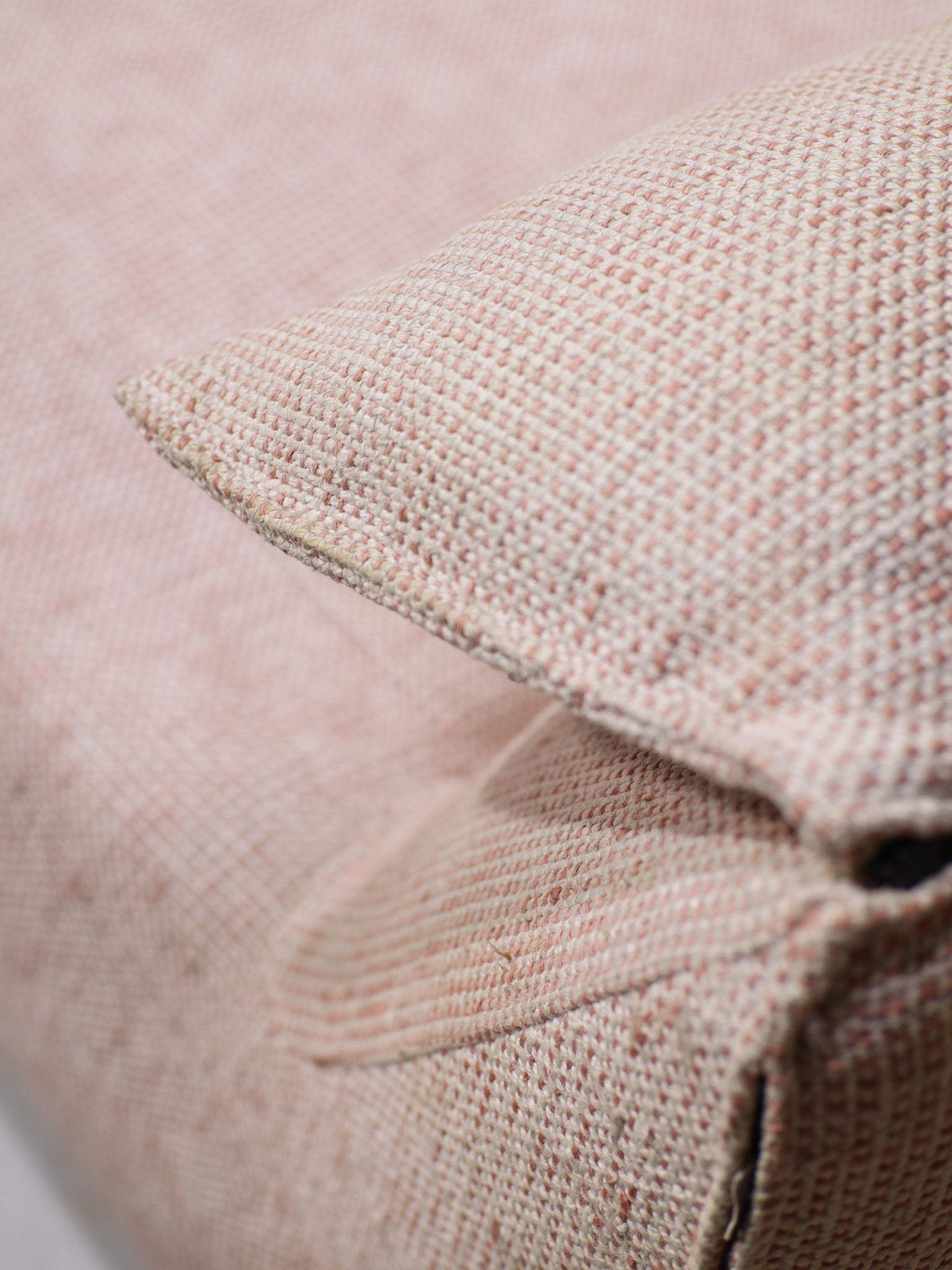 Le_Bambole_daybed_B&B_Italia_Mario_Bellini_Italy_1970s