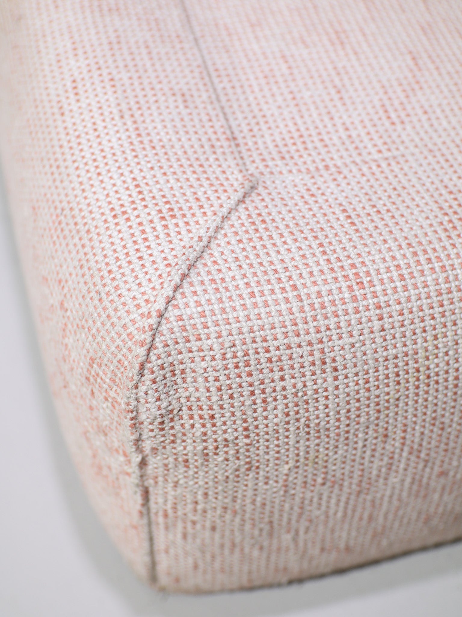 Le_Bambole_daybed_B&B_Italia_Mario_Bellini_Italy_1970s