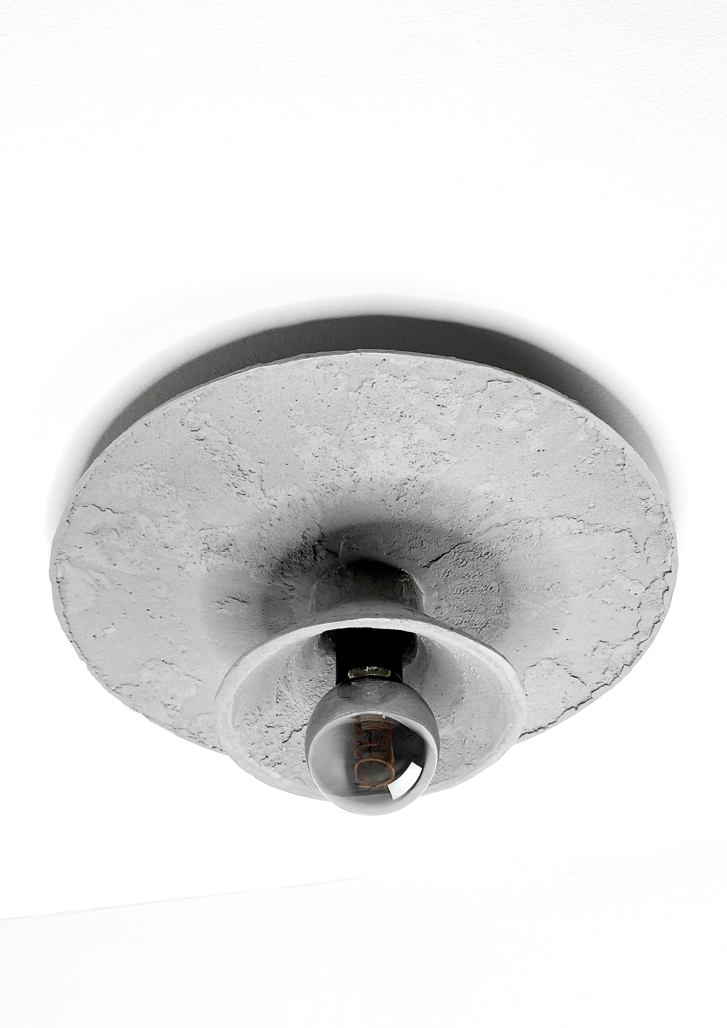 Le_Roi_Soleil_Wall_Lamp