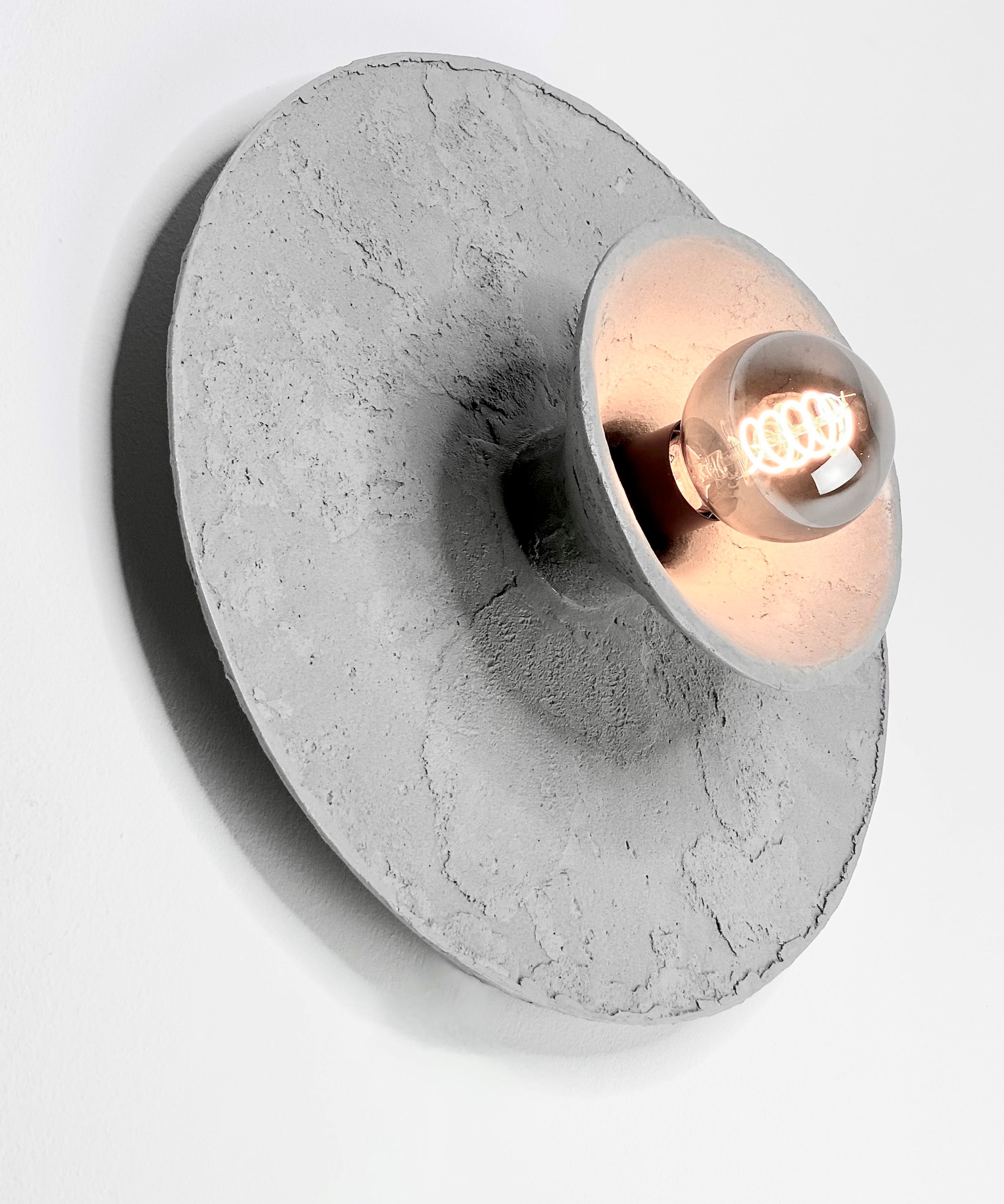 Le_Roi_Soleil_Wall_Lamp