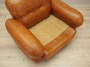 Leather_Armchair,_Italian_Design,_Natural_Leather,_1970s,_Italy
