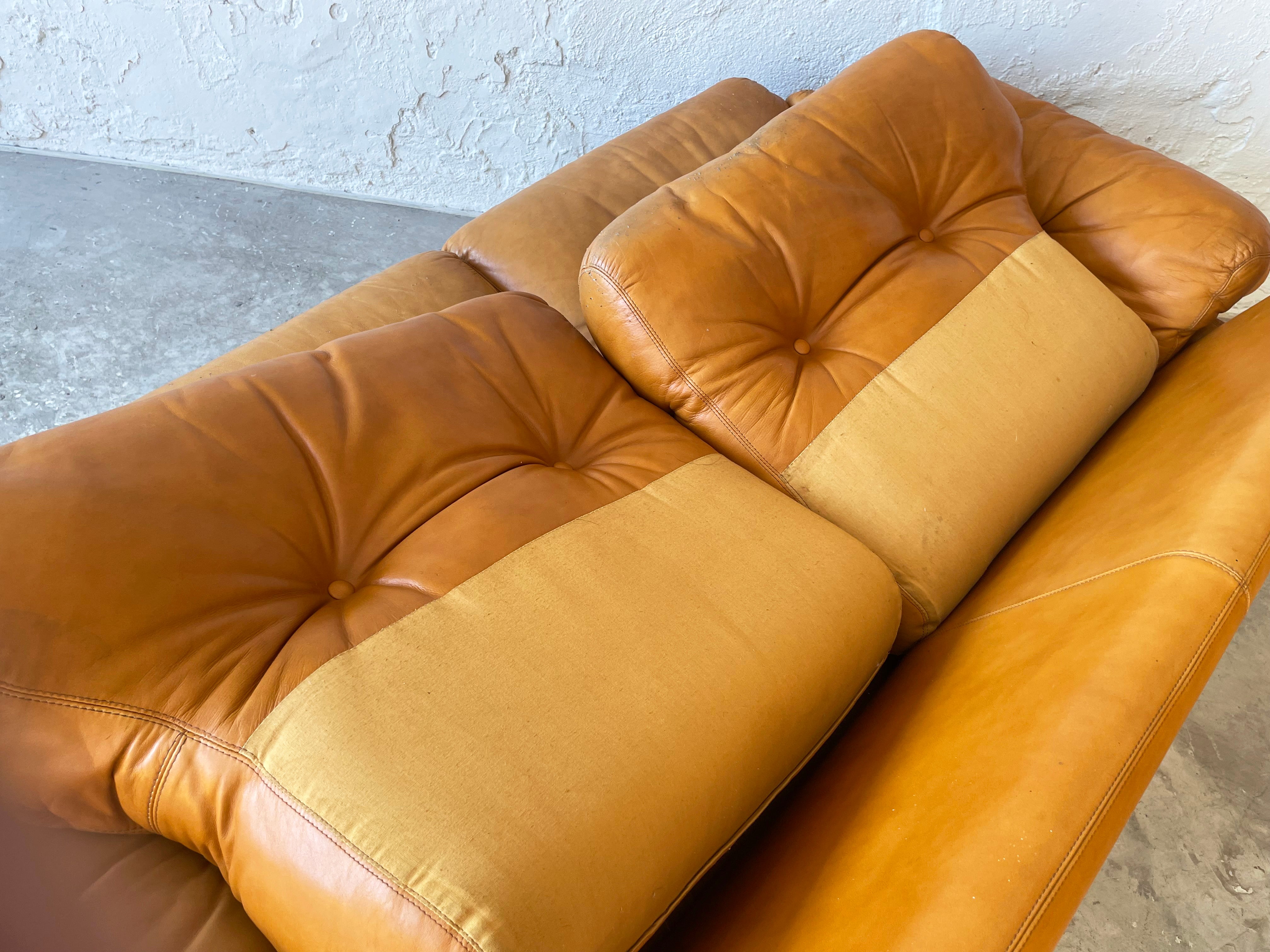Two_Seat_Leather_Sofa_by_Tobia_Scarpa_for_Cassina,_1970s,_Italy